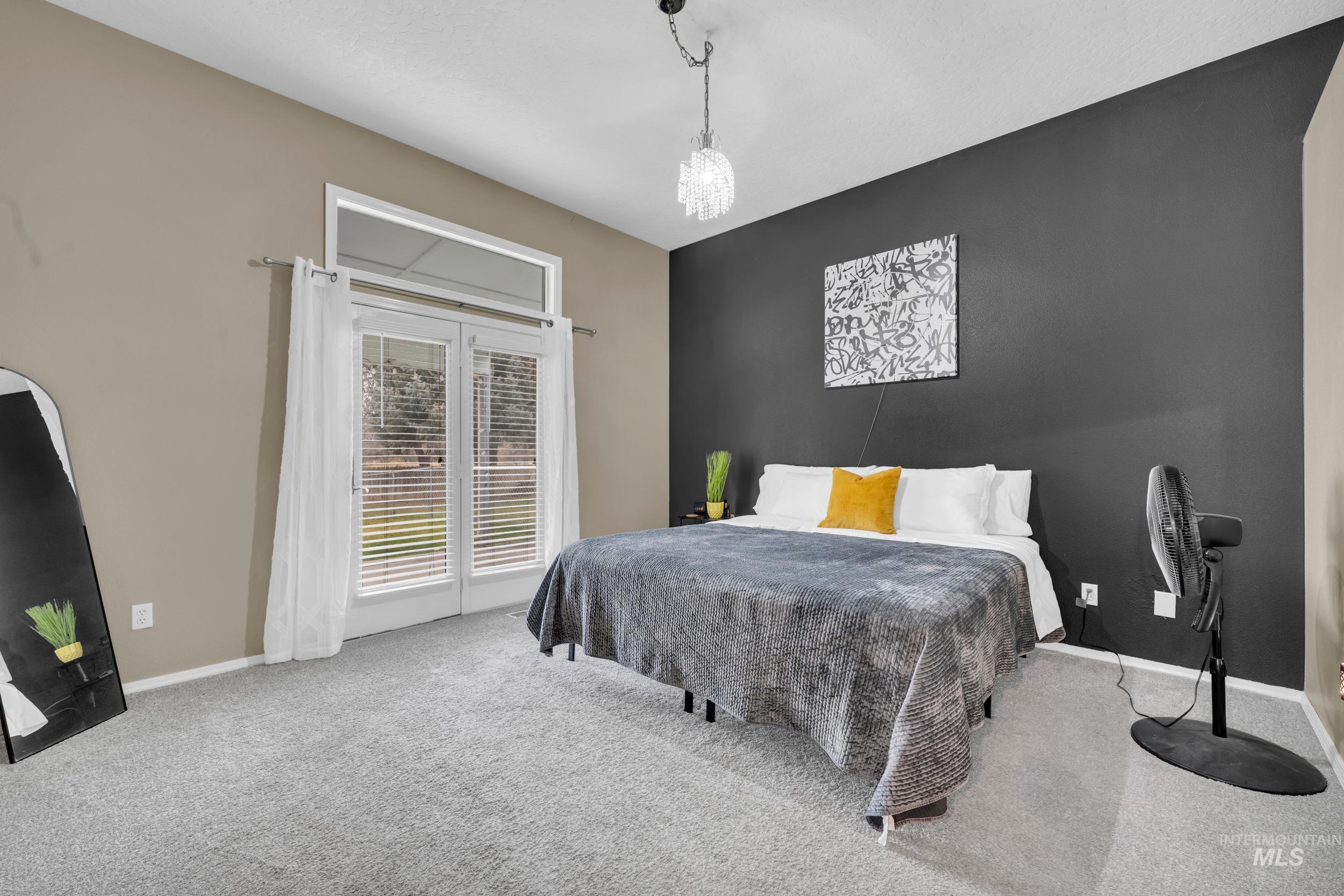 352 S Valley Drive, Nampa, Idaho 83686, 2 Bedrooms, 2 Bathrooms, Residential For Sale, Price $319,900,MLS 98972566