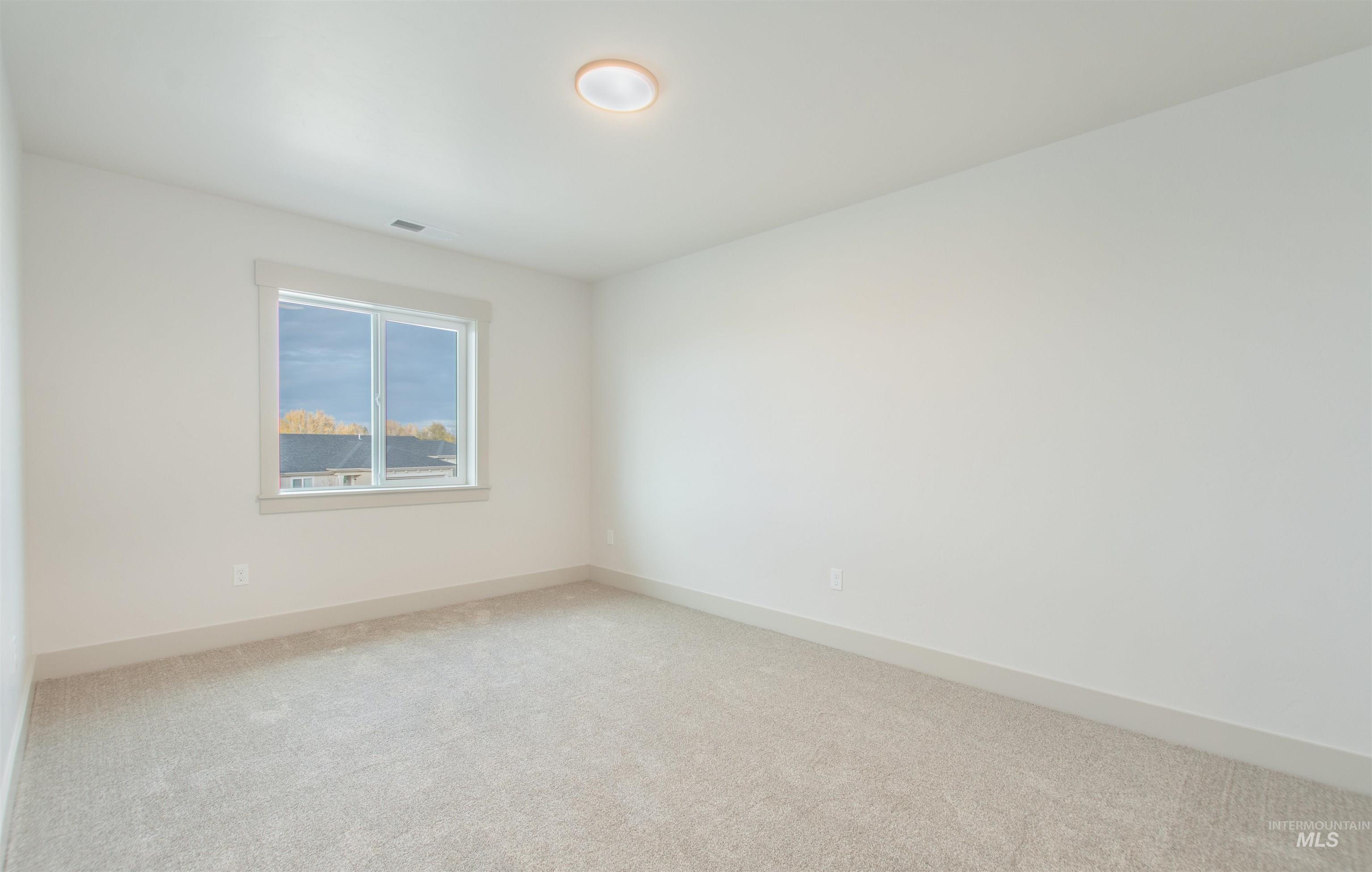 438 October Sky, New Plymouth, Idaho 83655, 5 Bedrooms, 2.5 Bathrooms, Residential For Sale, Price $465,000,MLS 98972572