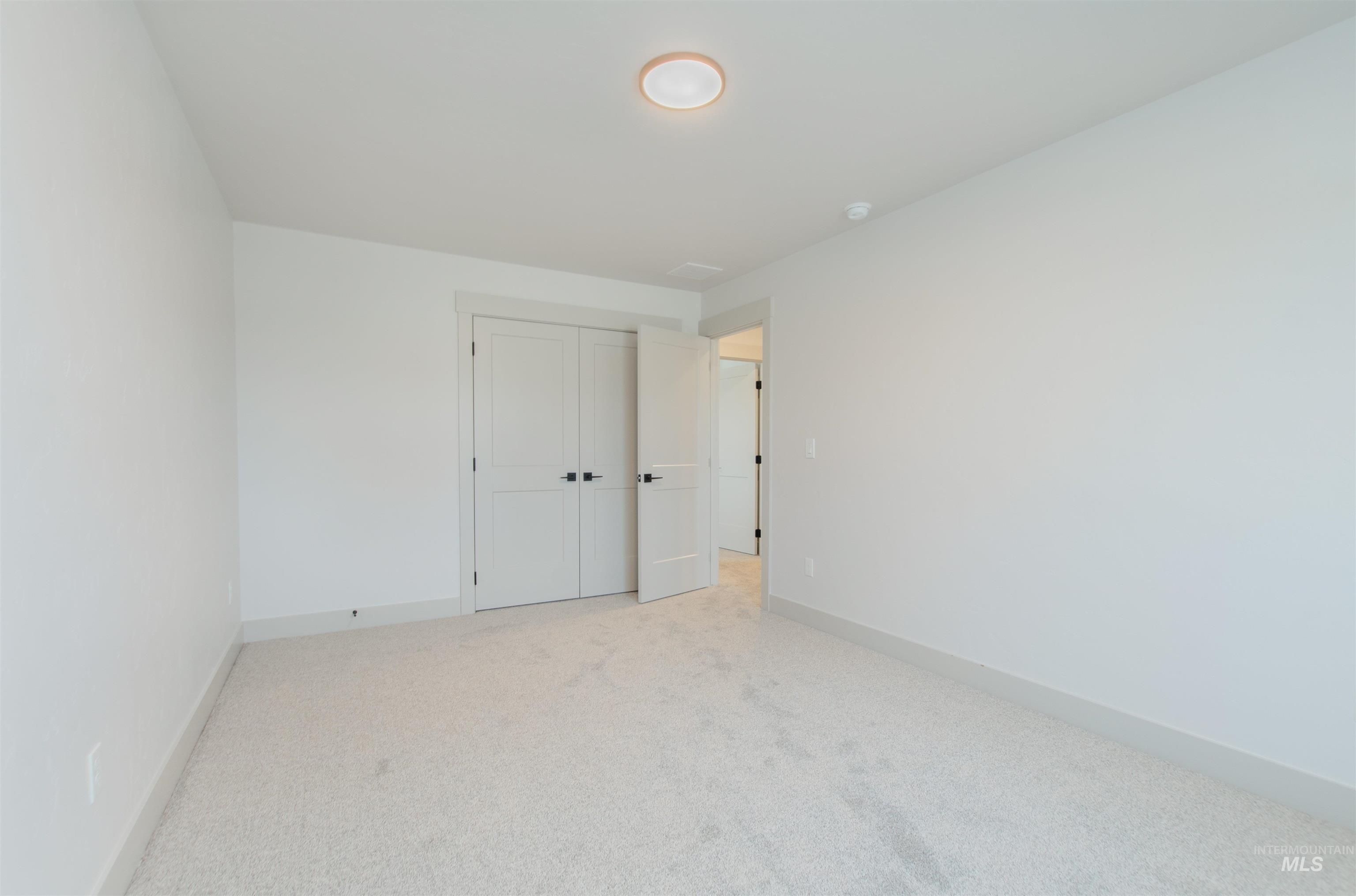 438 October Sky, New Plymouth, Idaho 83655, 5 Bedrooms, 2.5 Bathrooms, Residential For Sale, Price $465,000,MLS 98972572