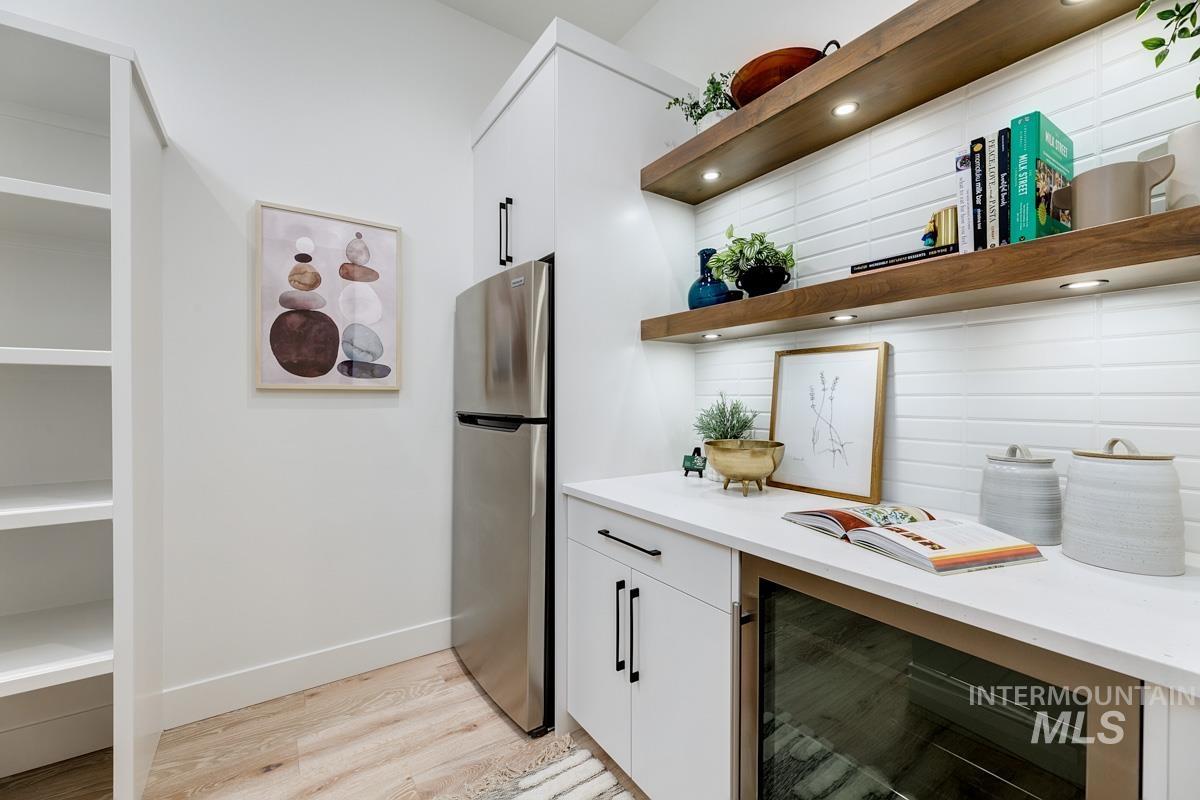 9835 Meadow Park Blvd, Middleton, Idaho 83644, 5 Bedrooms, 3.5 Bathrooms, Residential For Sale, Price $1,699,900,MLS 98972573