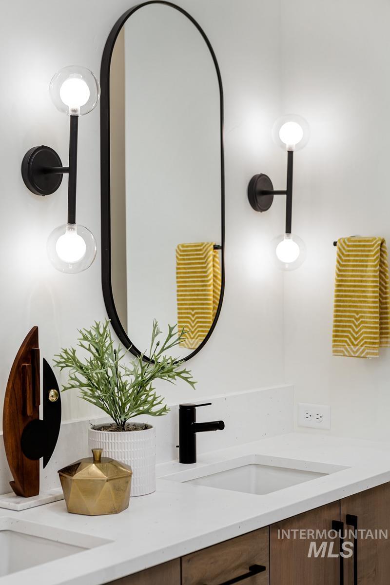 9835 Meadow Park Blvd, Middleton, Idaho 83644, 5 Bedrooms, 3.5 Bathrooms, Residential For Sale, Price $1,699,900,MLS 98972573