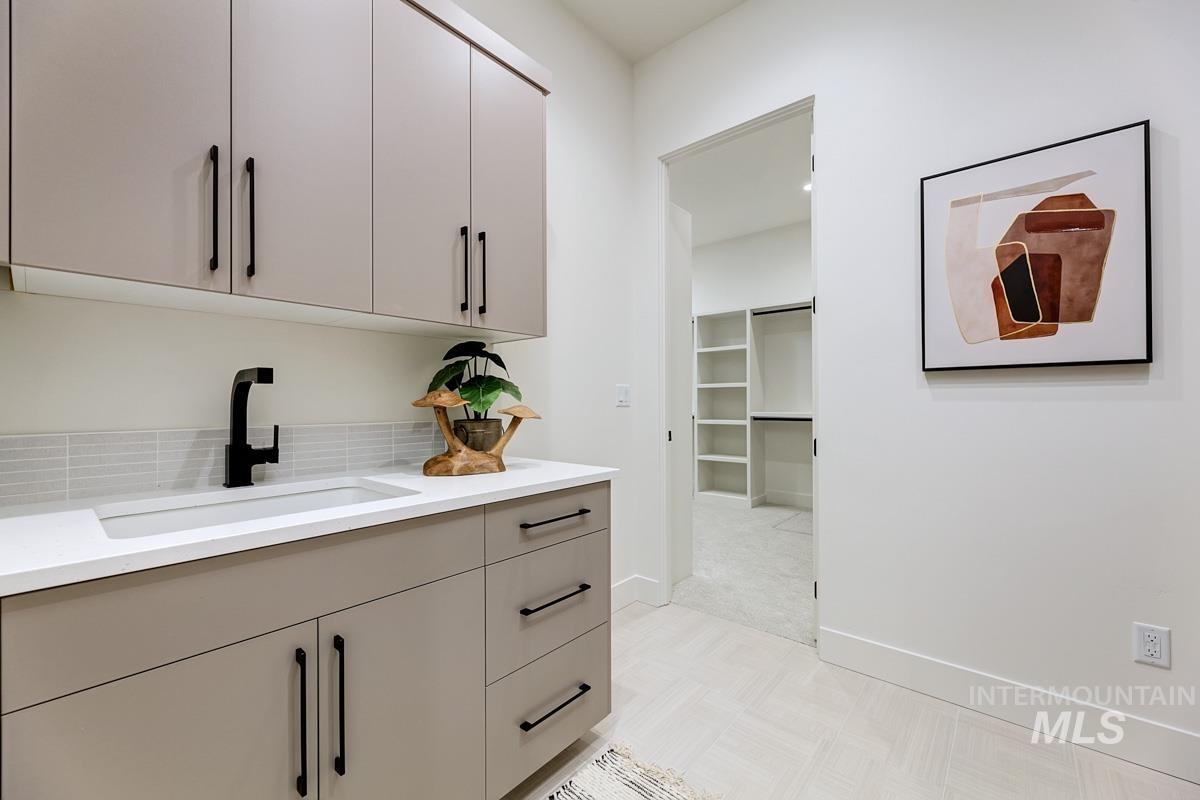 9835 Meadow Park Blvd, Middleton, Idaho 83644, 5 Bedrooms, 3.5 Bathrooms, Residential For Sale, Price $1,699,900,MLS 98972573