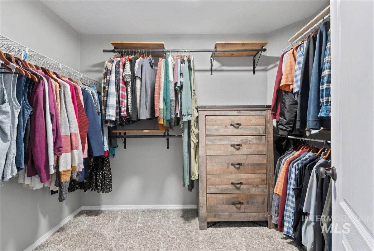 262 E Willowcreek Dr, Middleton, Idaho 83644, 4 Bedrooms, 2.5 Bathrooms, Residential For Sale, Price $410,000,MLS 98972575