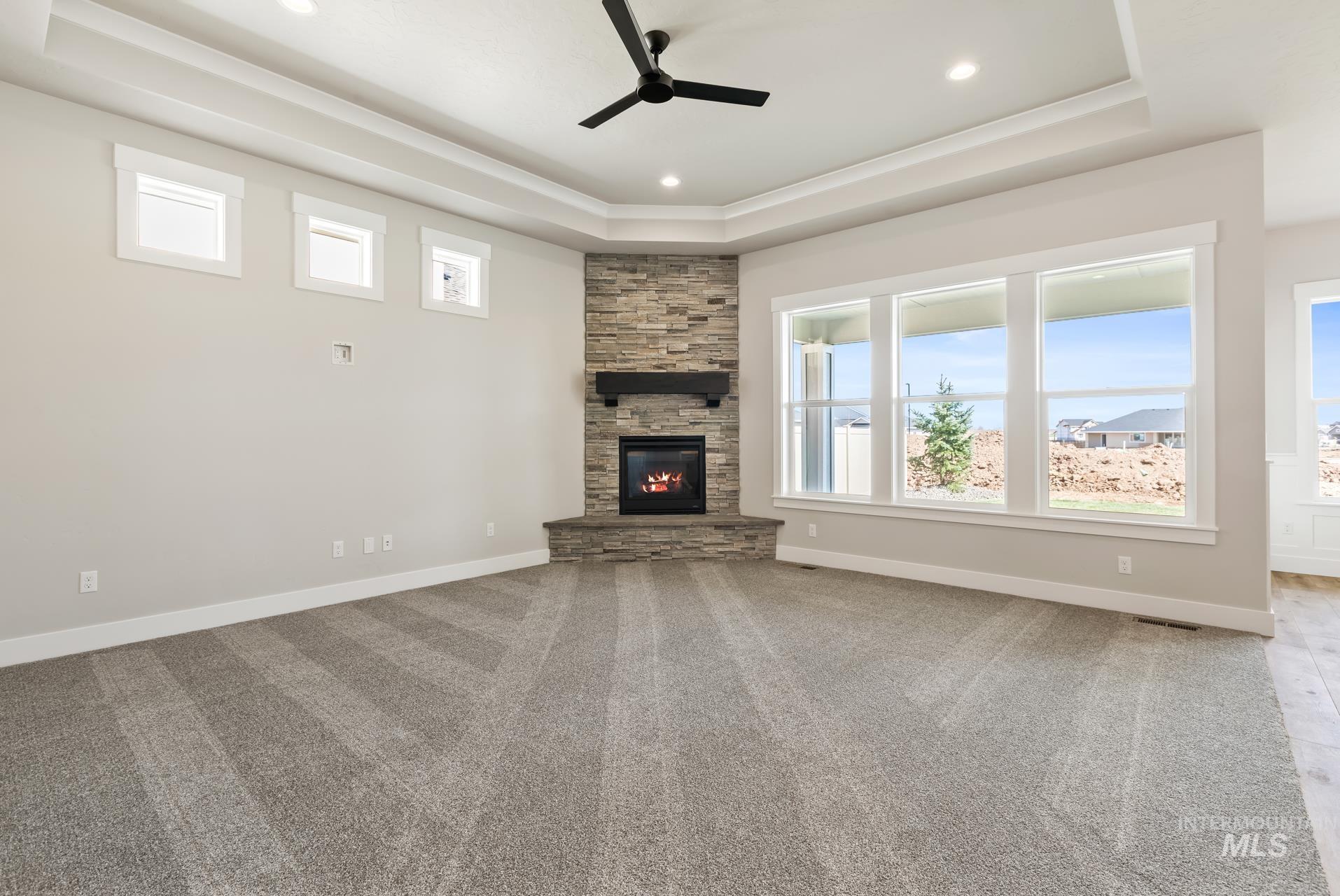 385 S Strut Way, Boise, Idaho 83716, 3 Bedrooms, 2.5 Bathrooms, Residential For Sale, Price $724,900,MLS 98972576