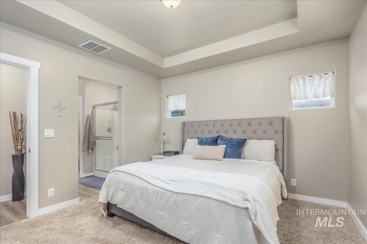 5668 W Old Ranch St, Boise, Idaho 83714, 3 Bedrooms, 2 Bathrooms, Residential For Sale, Price $469,000,MLS 98972577