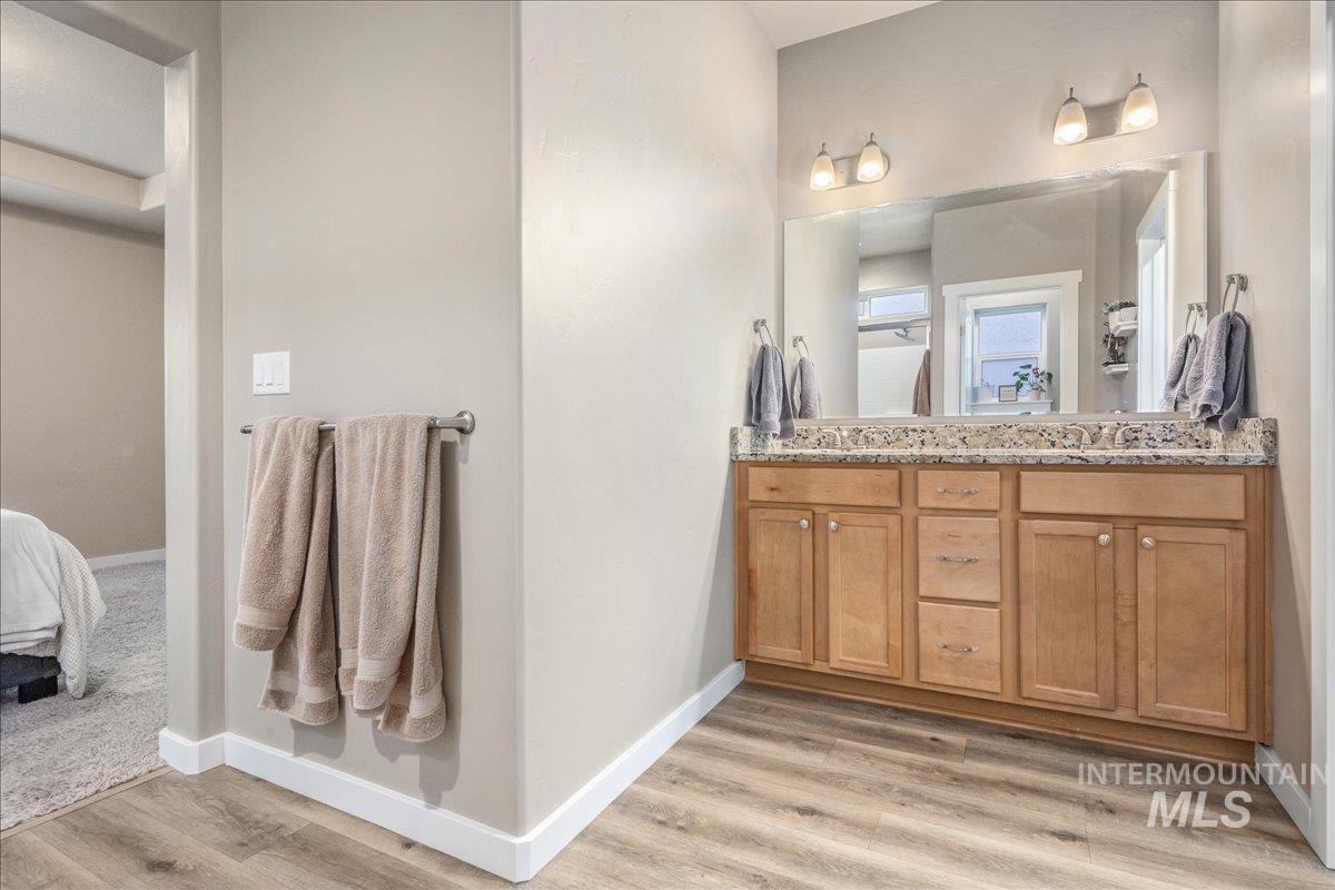 5668 W Old Ranch St, Boise, Idaho 83714, 3 Bedrooms, 2 Bathrooms, Residential For Sale, Price $469,000,MLS 98972577