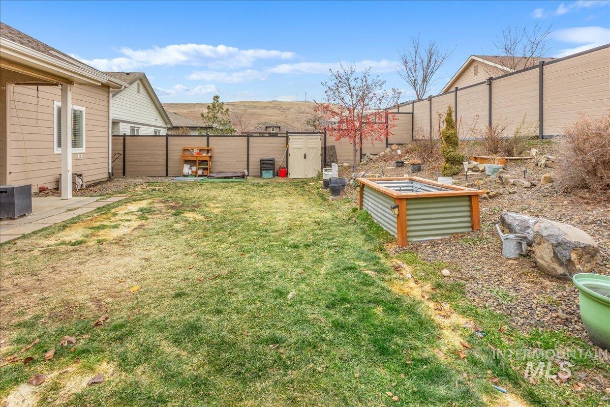 5668 W Old Ranch St, Boise, Idaho 83714, 3 Bedrooms, 2 Bathrooms, Residential For Sale, Price $469,000,MLS 98972577