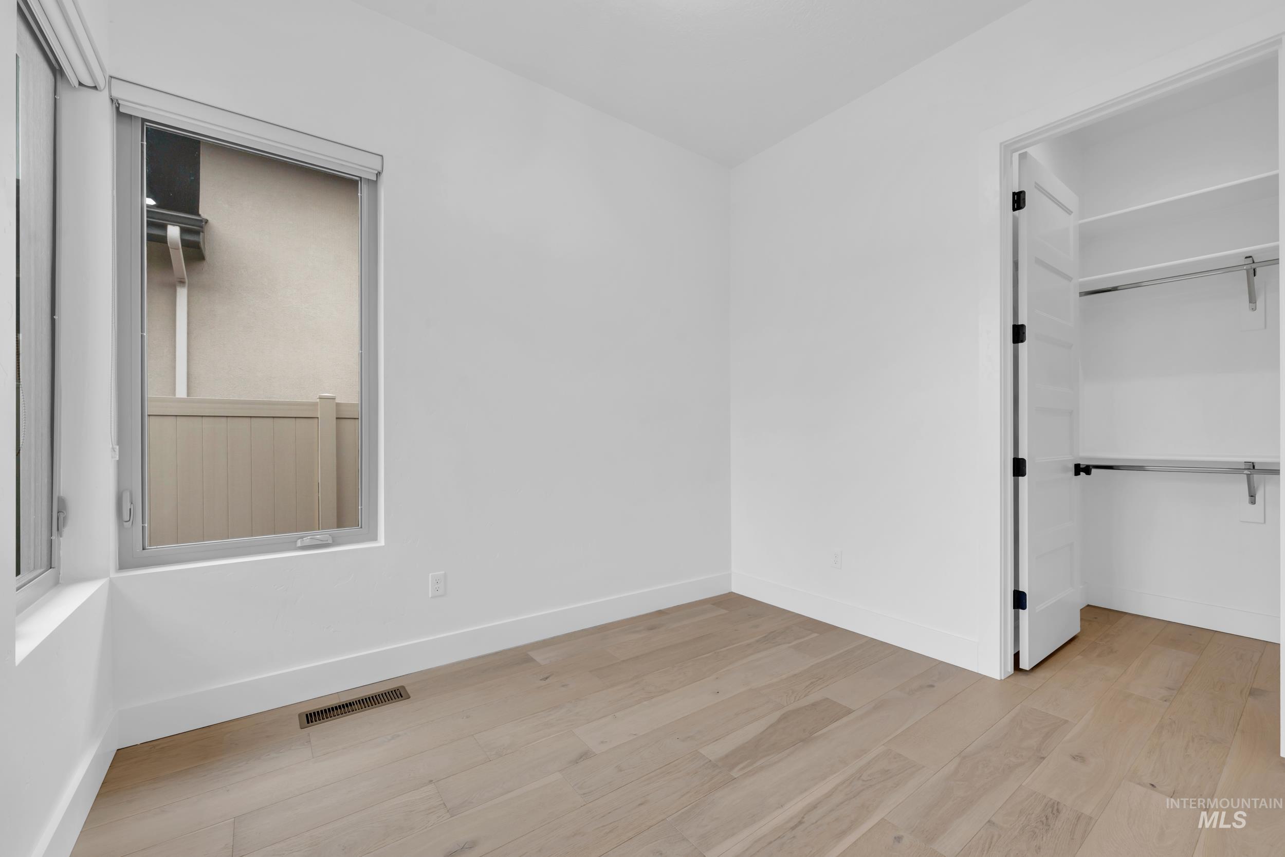 4447 E Copper Point Dr., Meridian, Idaho 83642-5653, 4 Bedrooms, 2.5 Bathrooms, Residential For Sale, Price $939,900,MLS 98972579