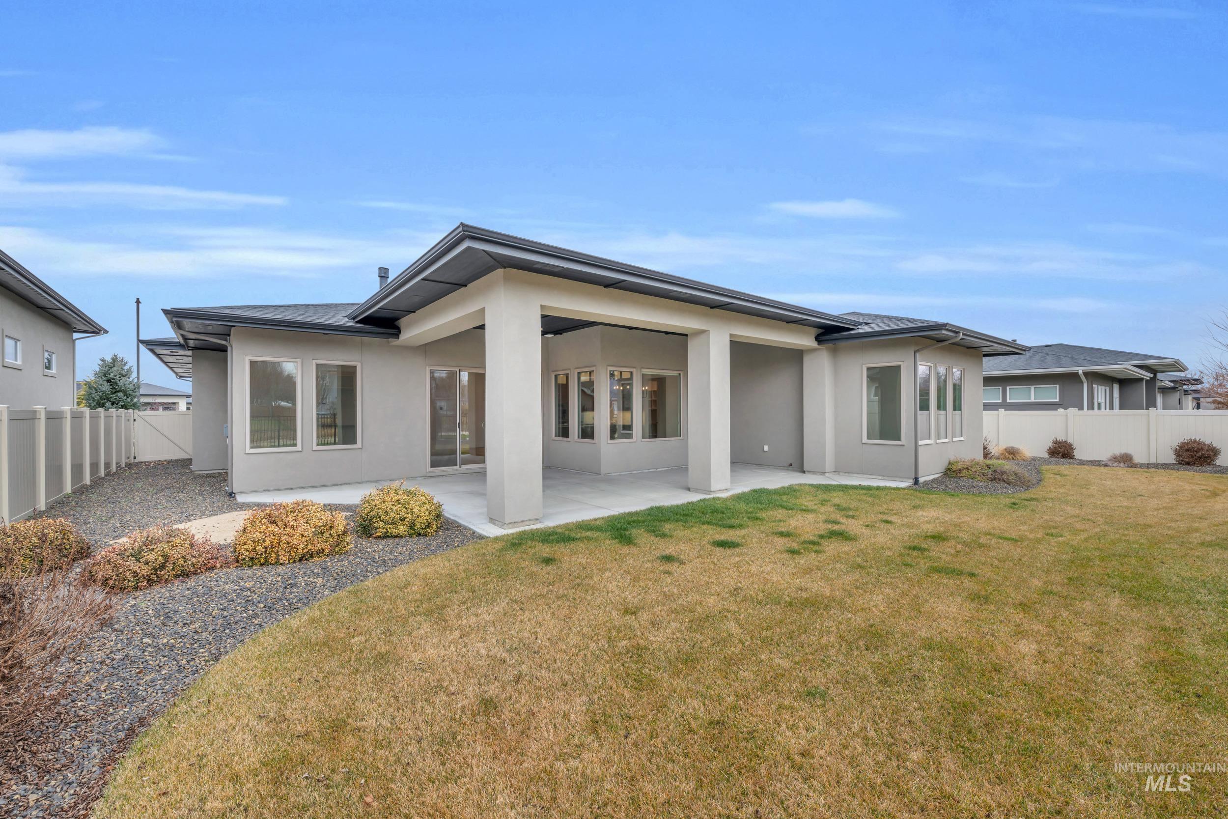 4447 E Copper Point Dr., Meridian, Idaho 83642-5653, 4 Bedrooms, 2.5 Bathrooms, Residential For Sale, Price $939,900,MLS 98972579