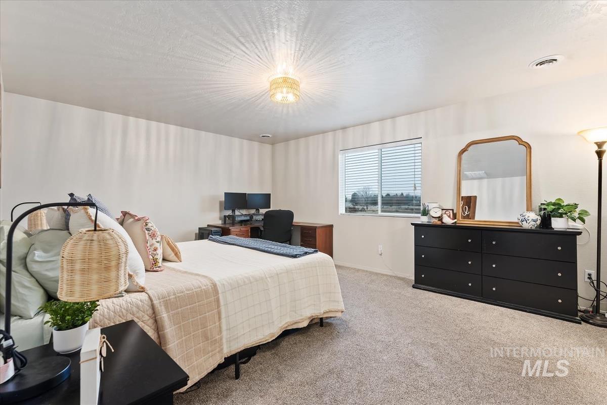 1894 E Deerhill Dr, Meridian, Idaho 83642, 4 Bedrooms, 2.5 Bathrooms, Residential For Sale, Price $499,999,MLS 98972581