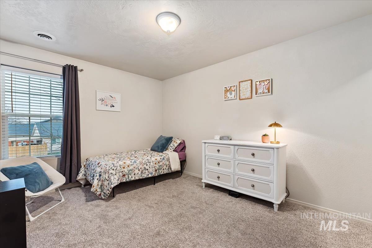 1894 E Deerhill Dr, Meridian, Idaho 83642, 4 Bedrooms, 2.5 Bathrooms, Residential For Sale, Price $499,999,MLS 98972581