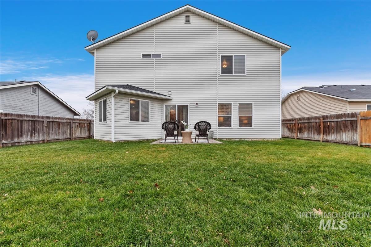 1894 E Deerhill Dr, Meridian, Idaho 83642, 4 Bedrooms, 2.5 Bathrooms, Residential For Sale, Price $499,999,MLS 98972581