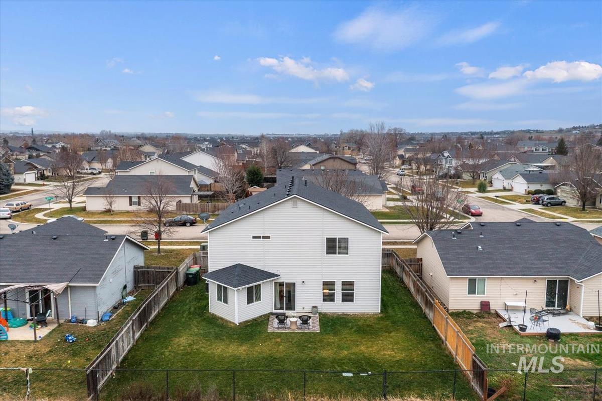 1894 E Deerhill Dr, Meridian, Idaho 83642, 4 Bedrooms, 2.5 Bathrooms, Residential For Sale, Price $499,999,MLS 98972581