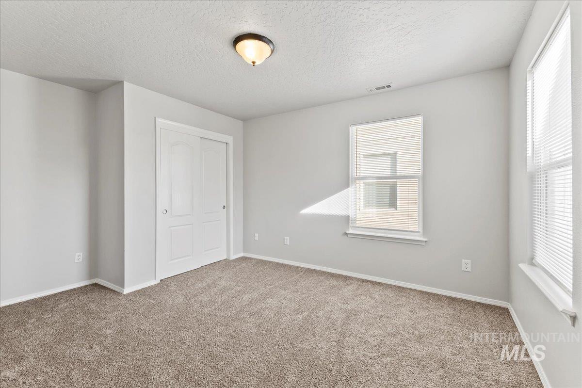 9168 W Lillywood Dr, Boise, Idaho 83709, 4 Bedrooms, 2.5 Bathrooms, Residential For Sale, Price $425,000,MLS 98972582