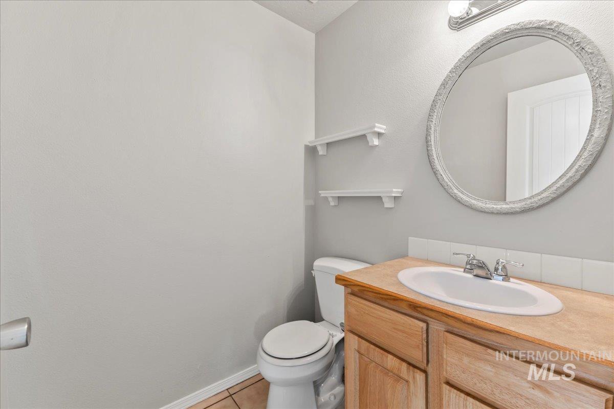 9168 W Lillywood Dr, Boise, Idaho 83709, 4 Bedrooms, 2.5 Bathrooms, Residential For Sale, Price $425,000,MLS 98972582