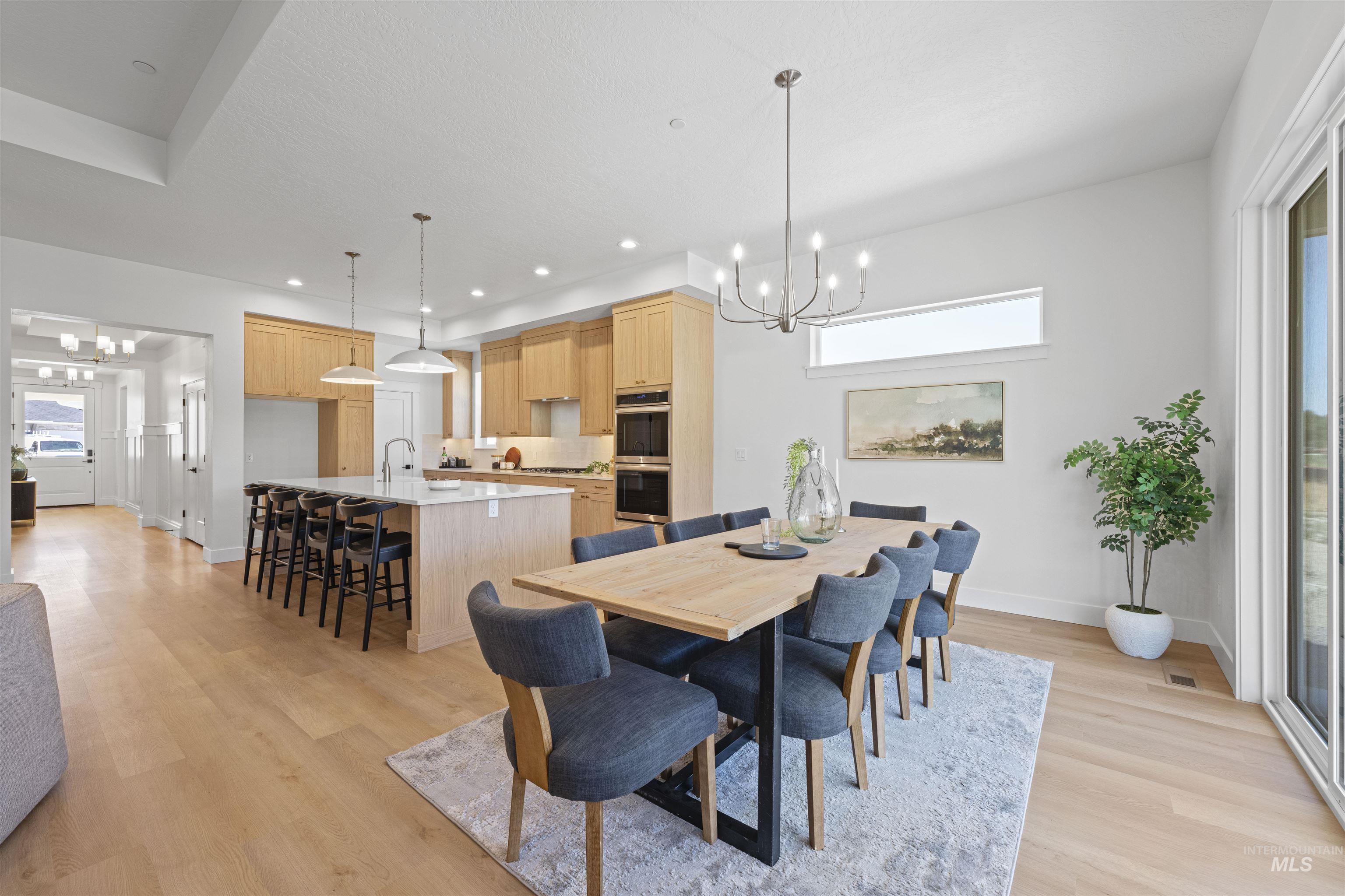 707 E Merino St, Kuna, Idaho 83634-5583, 3 Bedrooms, 2.5 Bathrooms, Residential For Sale, Price $729,900,MLS 98972585