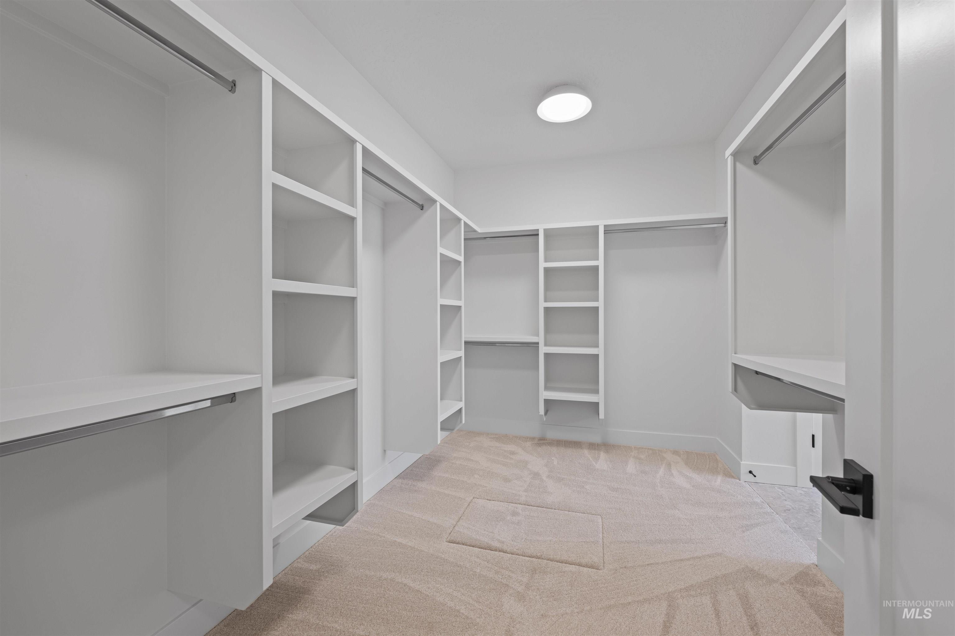 707 E Merino St, Kuna, Idaho 83634-5583, 3 Bedrooms, 2.5 Bathrooms, Residential For Sale, Price $729,900,MLS 98972585