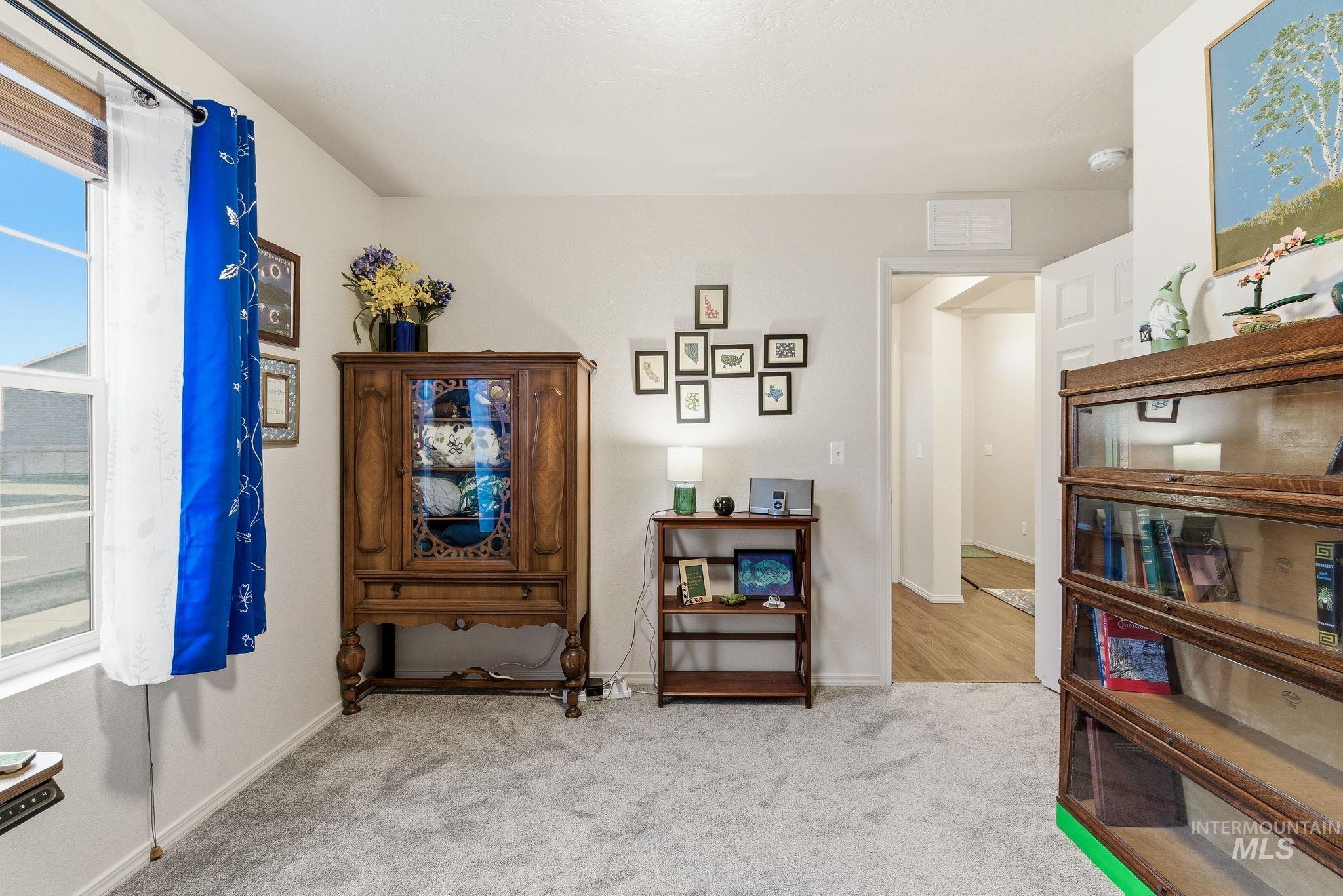 3530 S Clark Fork Ave., Nampa, Idaho 83686, 3 Bedrooms, 2 Bathrooms, Residential For Sale, Price $391,000,MLS 98972586