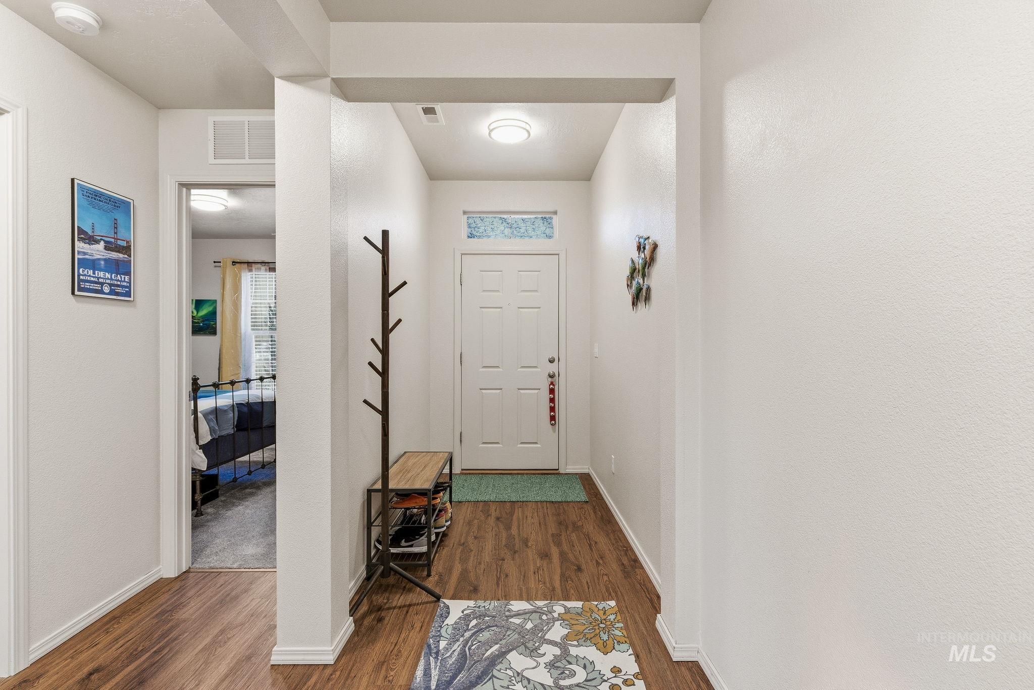 3530 S Clark Fork Ave., Nampa, Idaho 83686, 3 Bedrooms, 2 Bathrooms, Residential For Sale, Price $391,000,MLS 98972586