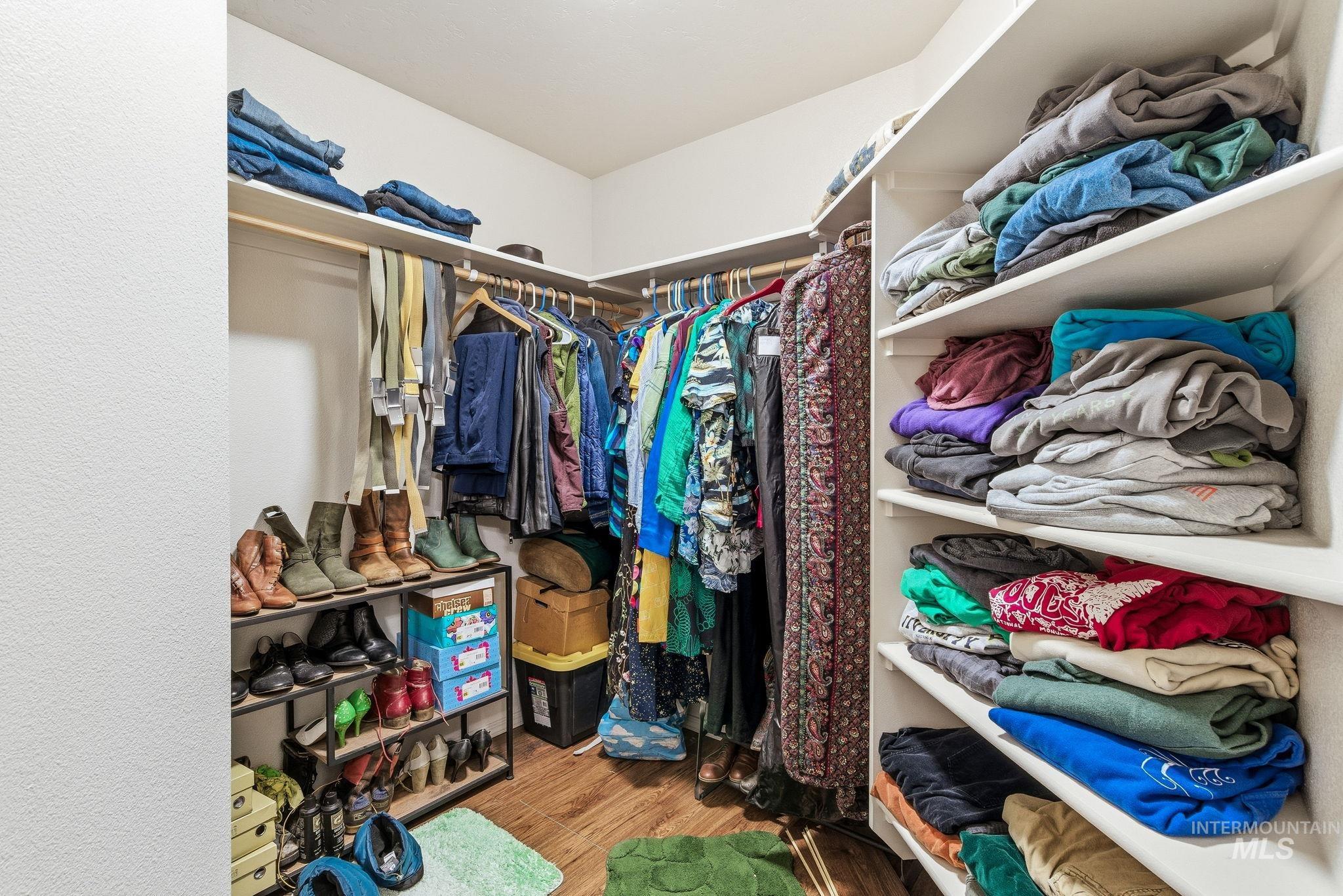 3530 S Clark Fork Ave., Nampa, Idaho 83686, 3 Bedrooms, 2 Bathrooms, Residential For Sale, Price $391,000,MLS 98972586