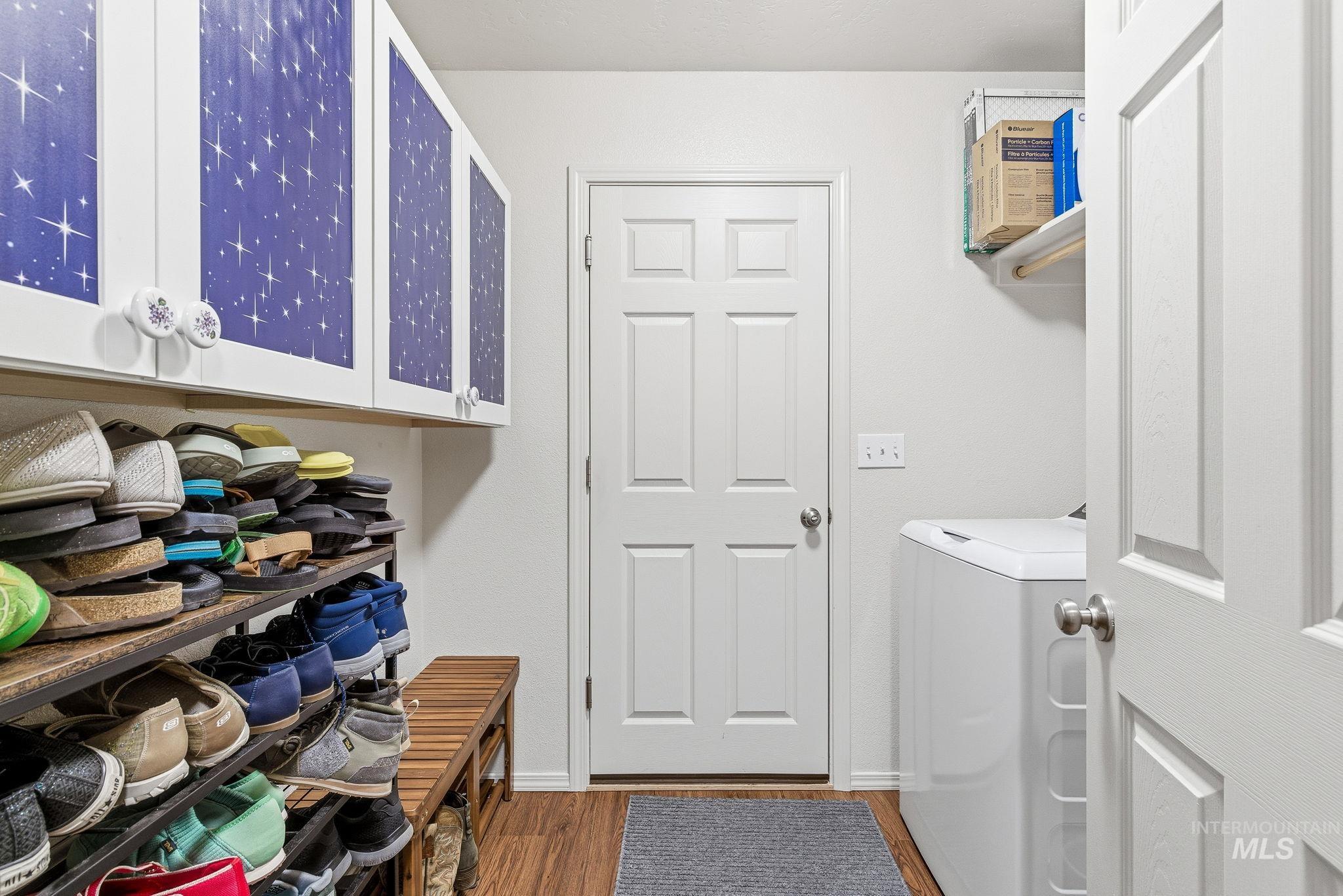 3530 S Clark Fork Ave., Nampa, Idaho 83686, 3 Bedrooms, 2 Bathrooms, Residential For Sale, Price $391,000,MLS 98972586