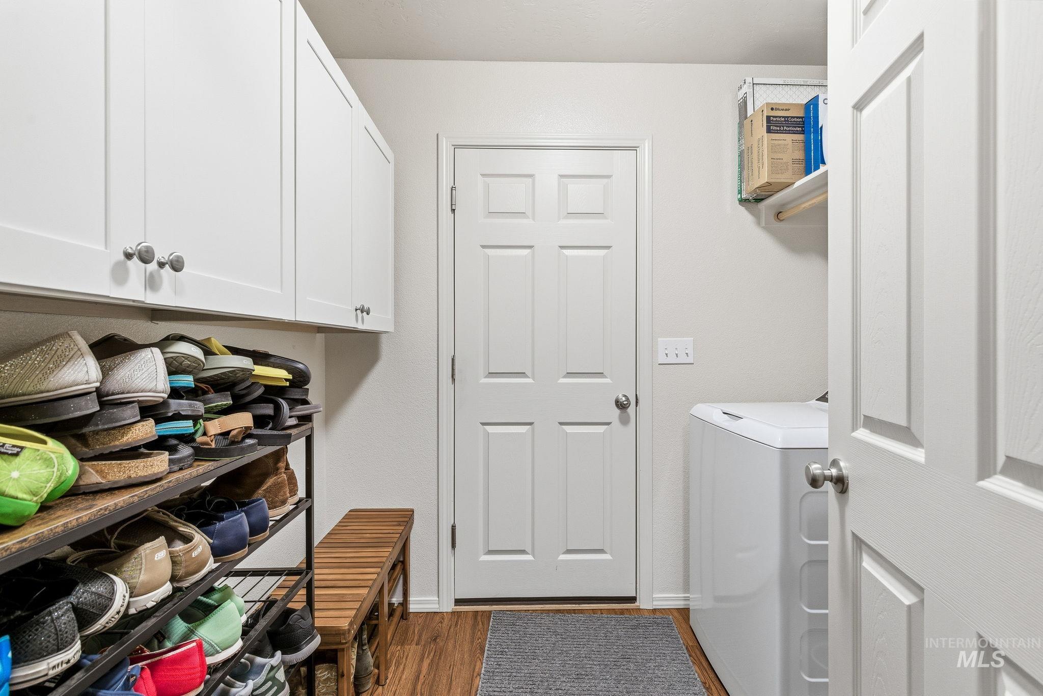 3530 S Clark Fork Ave., Nampa, Idaho 83686, 3 Bedrooms, 2 Bathrooms, Residential For Sale, Price $391,000,MLS 98972586