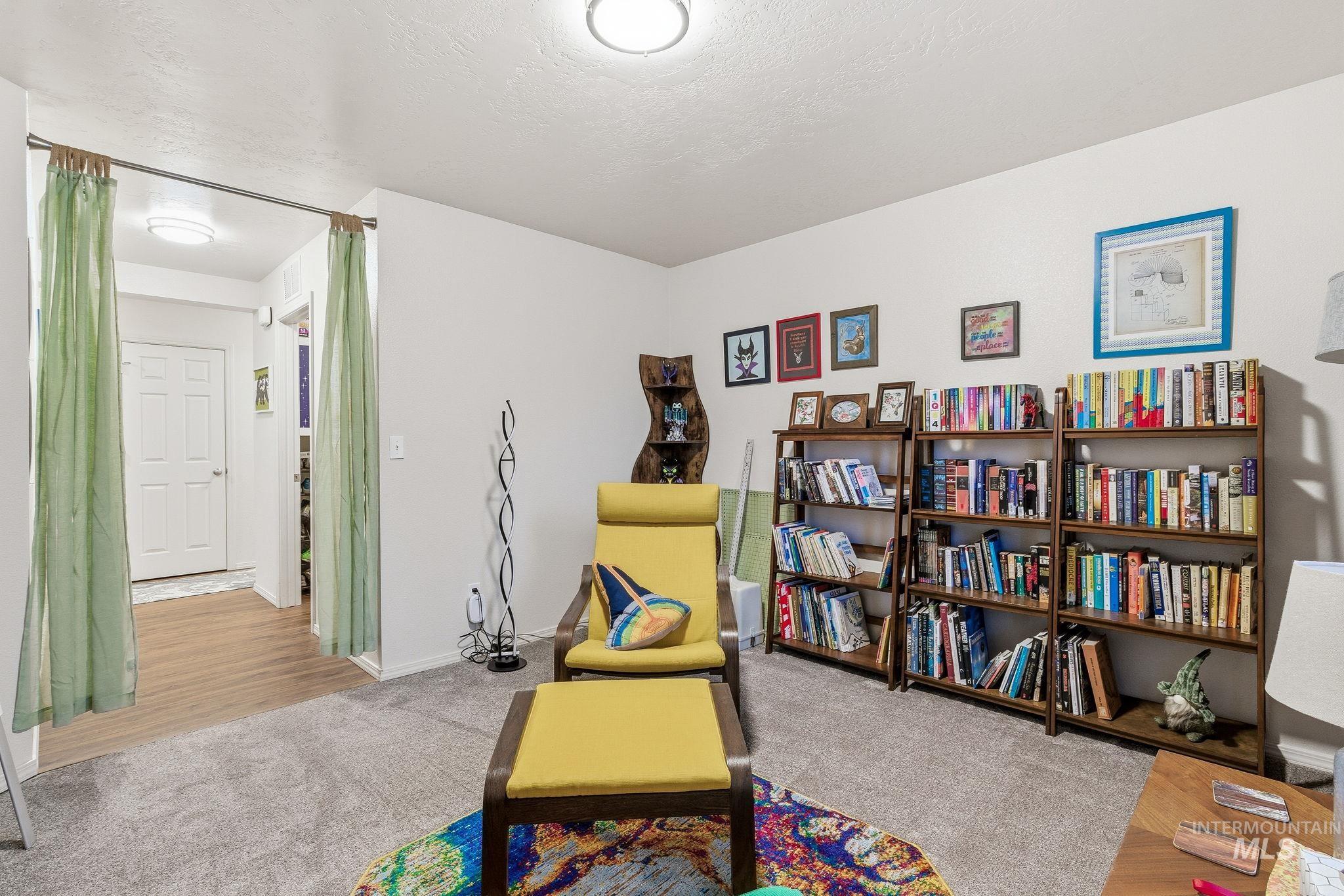 3530 S Clark Fork Ave., Nampa, Idaho 83686, 3 Bedrooms, 2 Bathrooms, Residential For Sale, Price $391,000,MLS 98972586