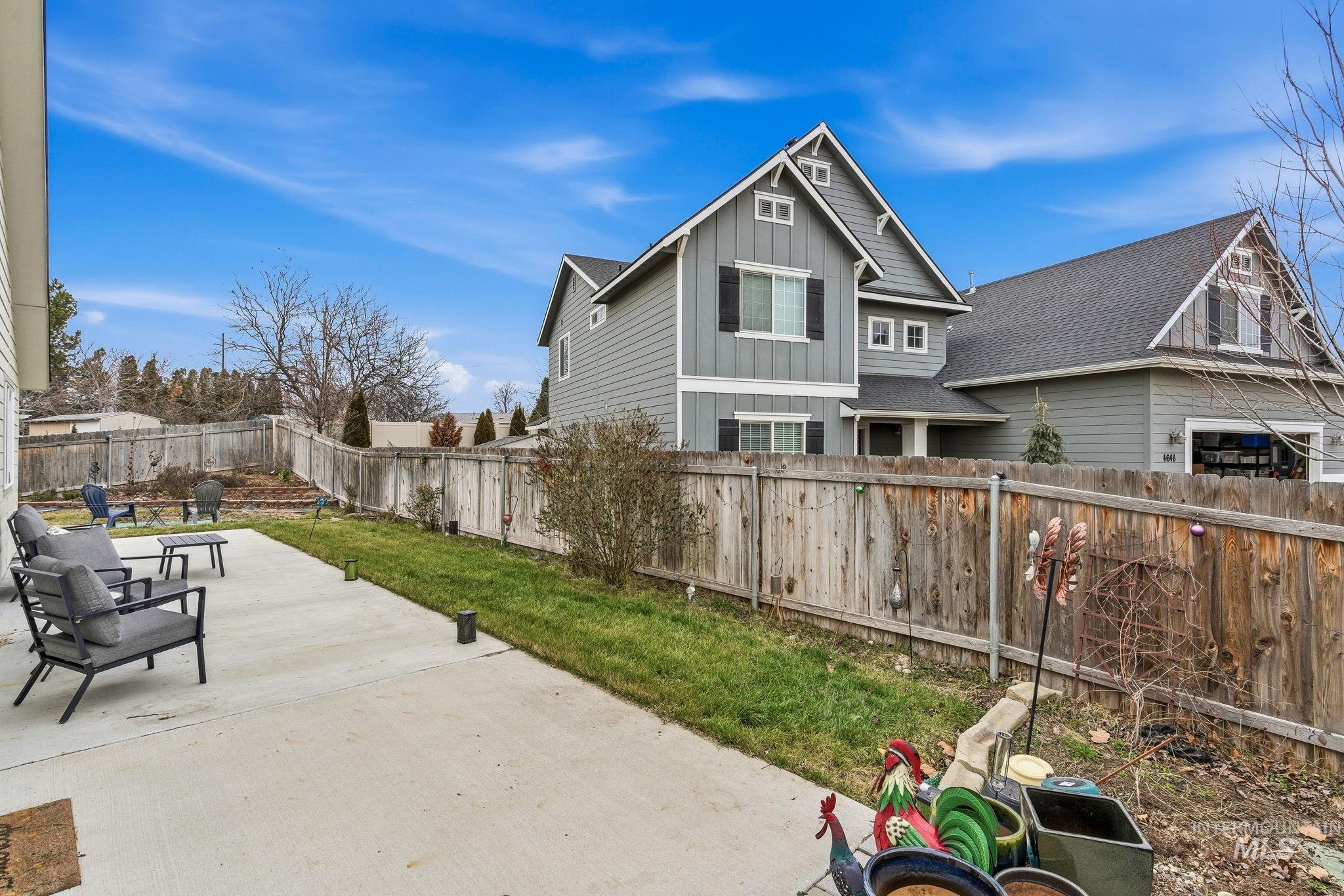 3530 S Clark Fork Ave., Nampa, Idaho 83686, 3 Bedrooms, 2 Bathrooms, Residential For Sale, Price $391,000,MLS 98972586