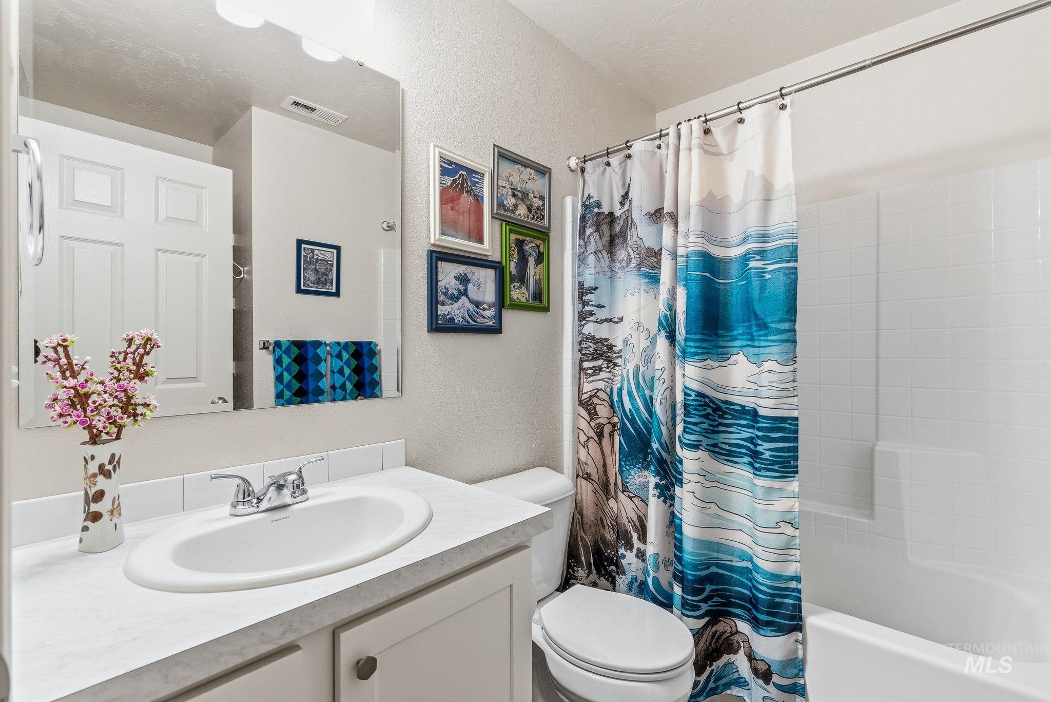 3530 S Clark Fork Ave., Nampa, Idaho 83686, 3 Bedrooms, 2 Bathrooms, Residential For Sale, Price $391,000,MLS 98972586