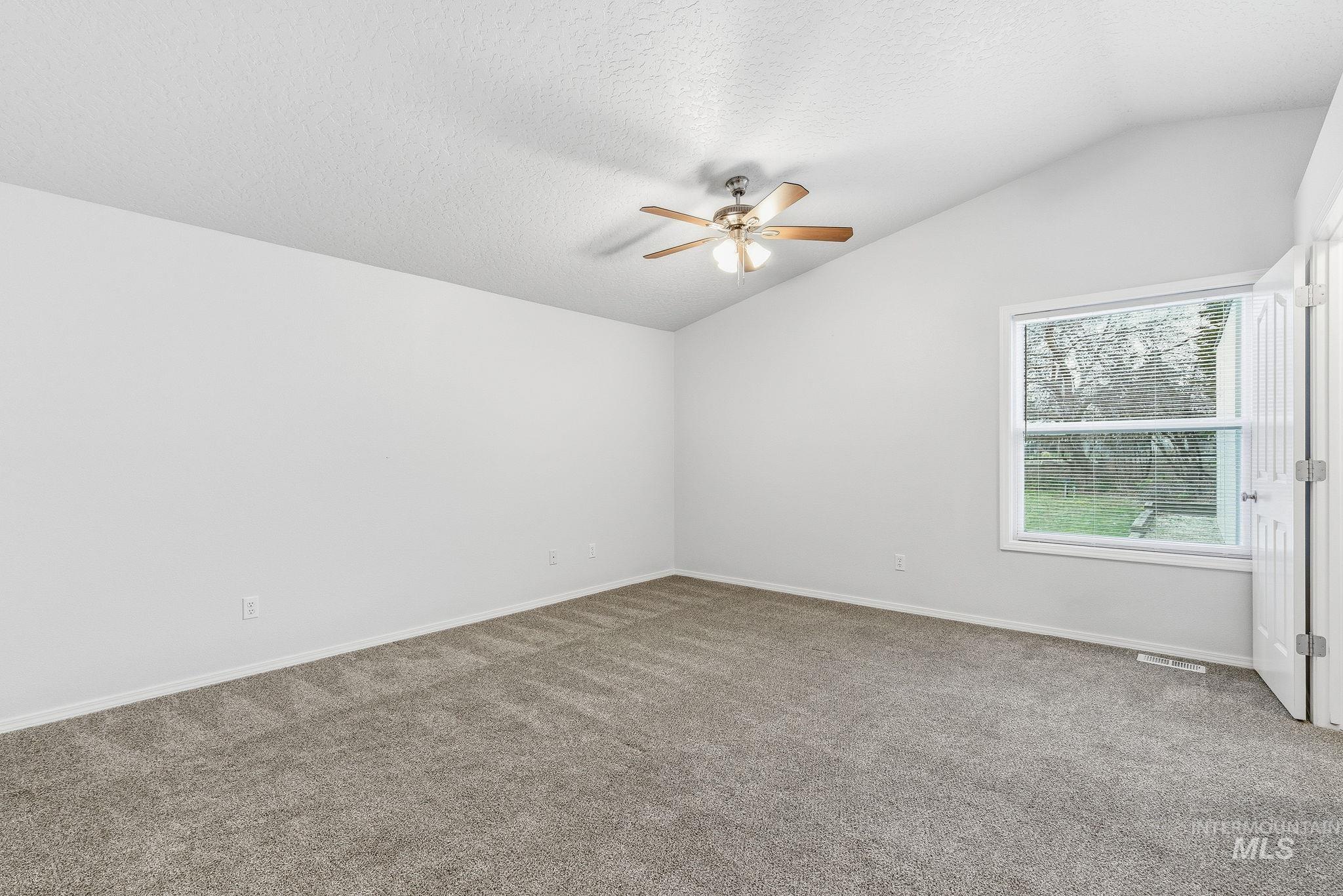 8911 W Victory Rd, Boise, Idaho 83709, 3 Bedrooms, 3 Bathrooms, Residential For Sale, Price $659,900,MLS 98972588