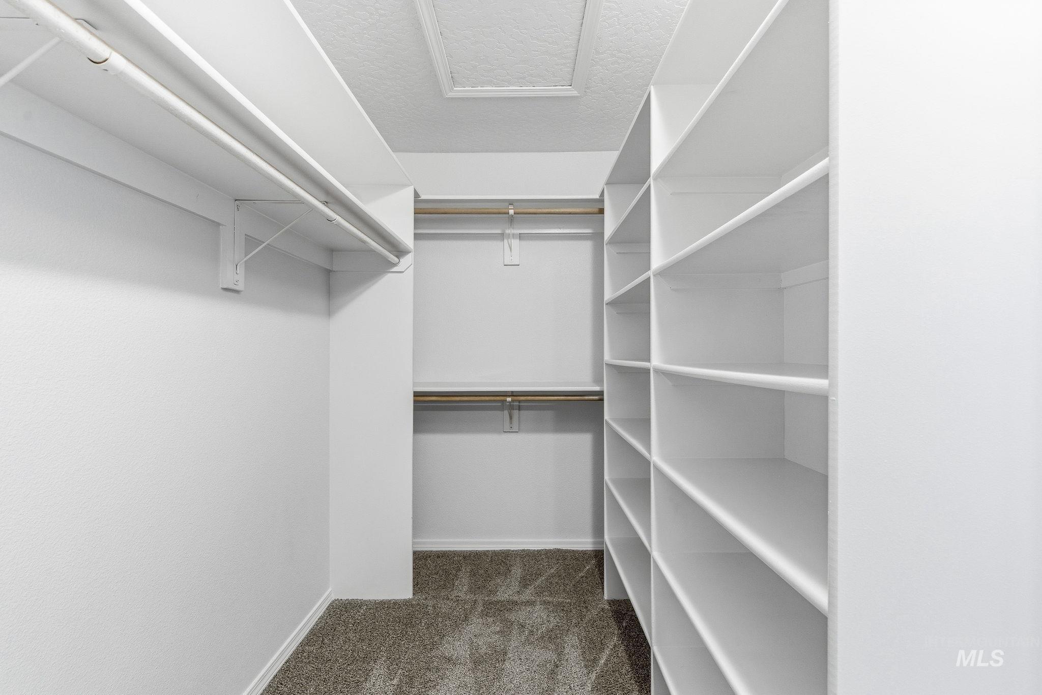 8911 W Victory Rd, Boise, Idaho 83709, 3 Bedrooms, 3 Bathrooms, Residential For Sale, Price $659,900,MLS 98972588