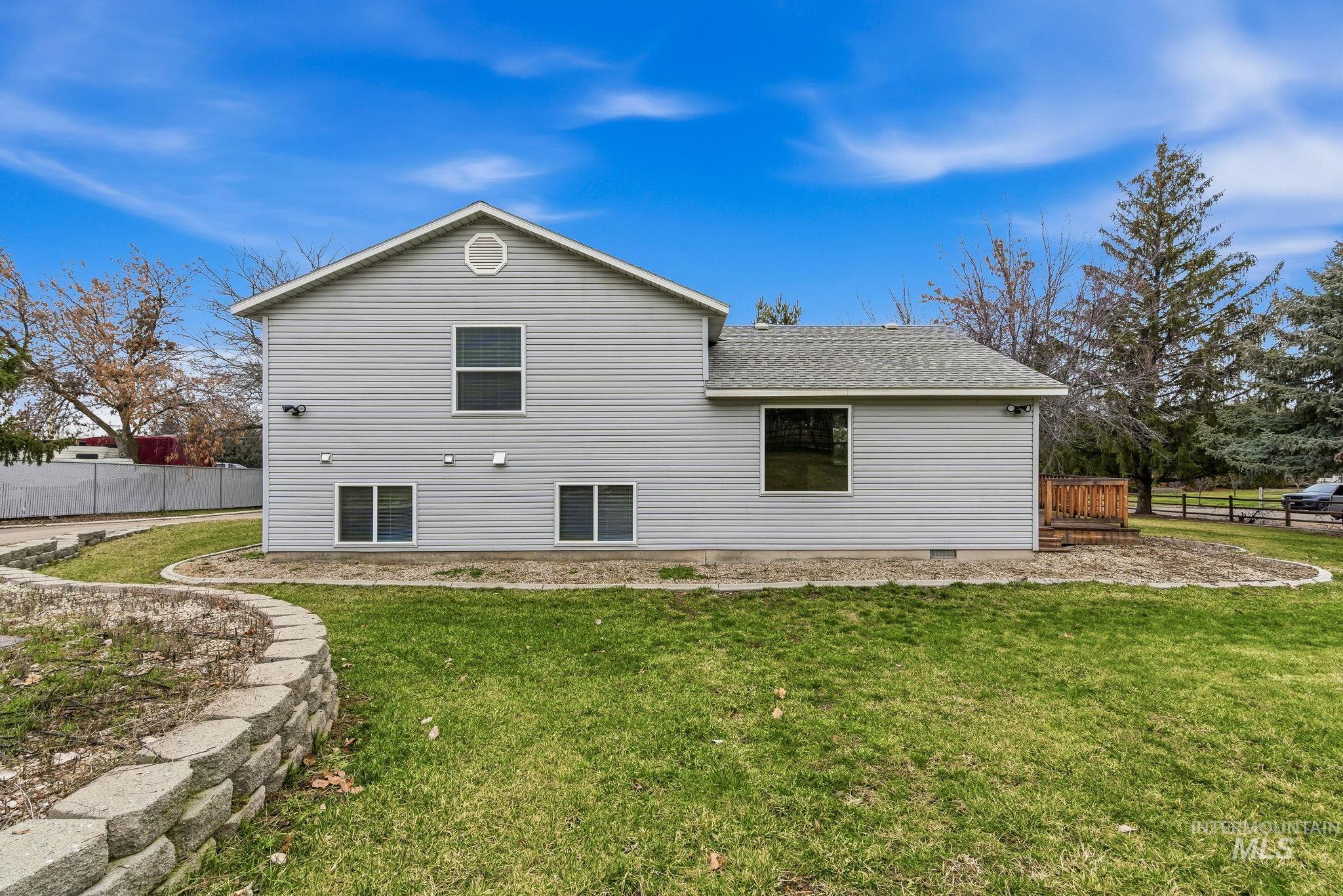 8911 W Victory Rd, Boise, Idaho 83709, 3 Bedrooms, 3 Bathrooms, Residential For Sale, Price $659,900,MLS 98972588