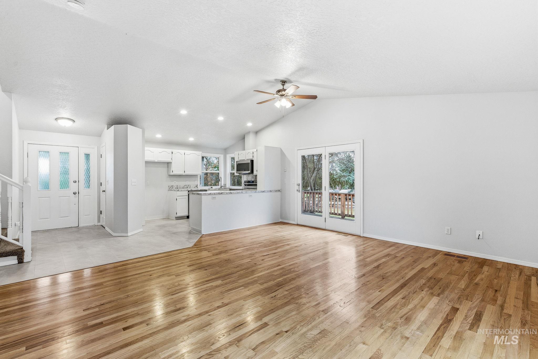 8911 W Victory Rd, Boise, Idaho 83709, 3 Bedrooms, 3 Bathrooms, Residential For Sale, Price $659,900,MLS 98972588