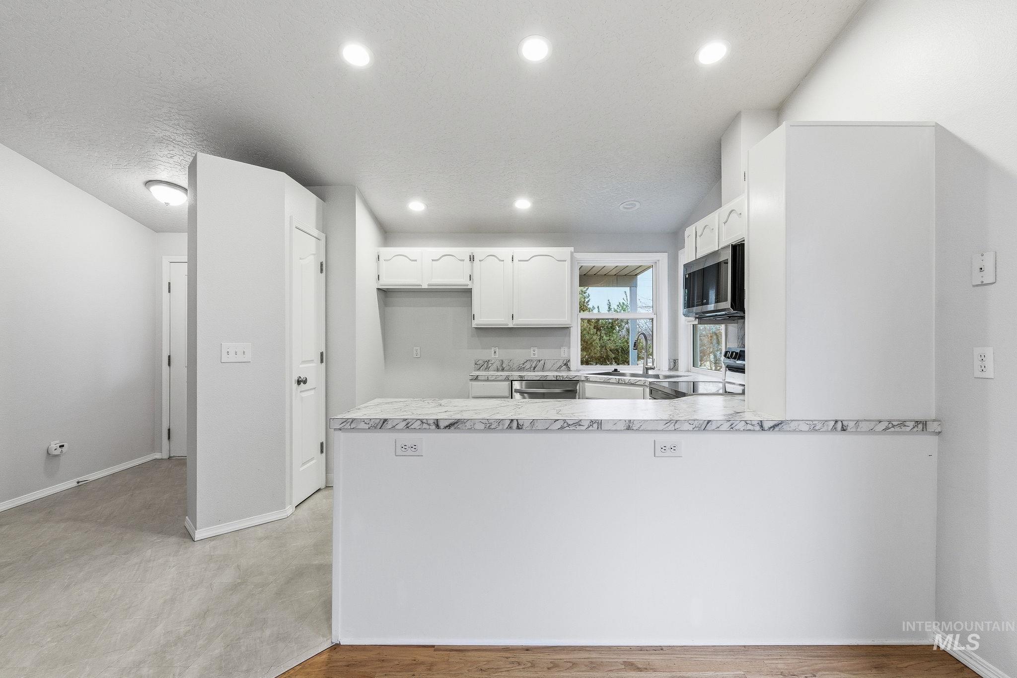 8911 W Victory Rd, Boise, Idaho 83709, 3 Bedrooms, 3 Bathrooms, Residential For Sale, Price $659,900,MLS 98972588