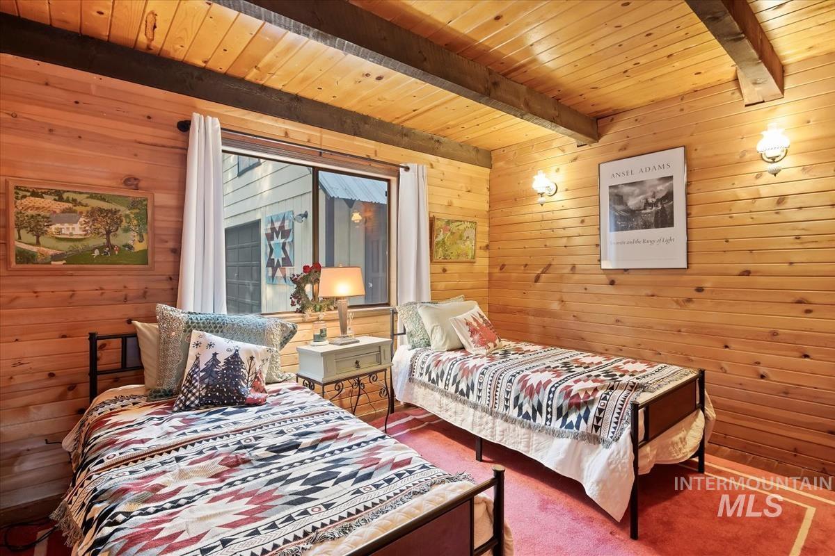 20 North Trail, Garden Valley, Idaho 83622, 3 Bedrooms, 2 Bathrooms, Residential For Sale, Price $569,000,MLS 98972590