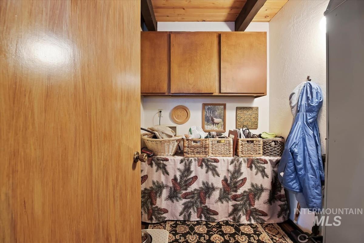 20 North Trail, Garden Valley, Idaho 83622, 3 Bedrooms, 2 Bathrooms, Residential For Sale, Price $569,000,MLS 98972590