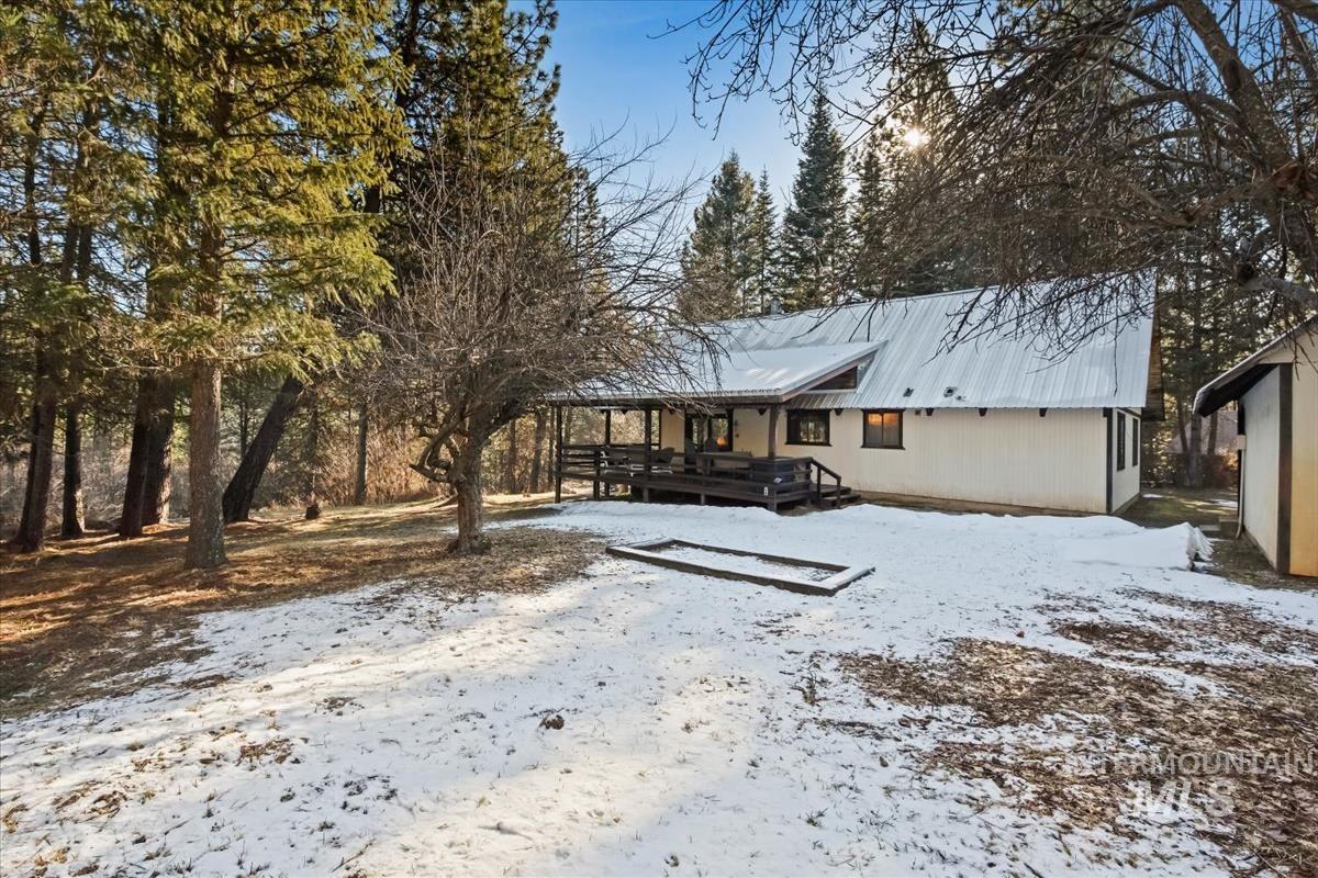 20 North Trail, Garden Valley, Idaho 83622, 3 Bedrooms, 2 Bathrooms, Residential For Sale, Price $569,000,MLS 98972590