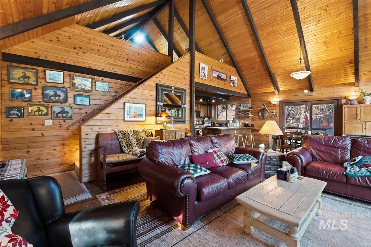 20 North Trail, Garden Valley, Idaho 83622, 3 Bedrooms, 2 Bathrooms, Residential For Sale, Price $569,000,MLS 98972590