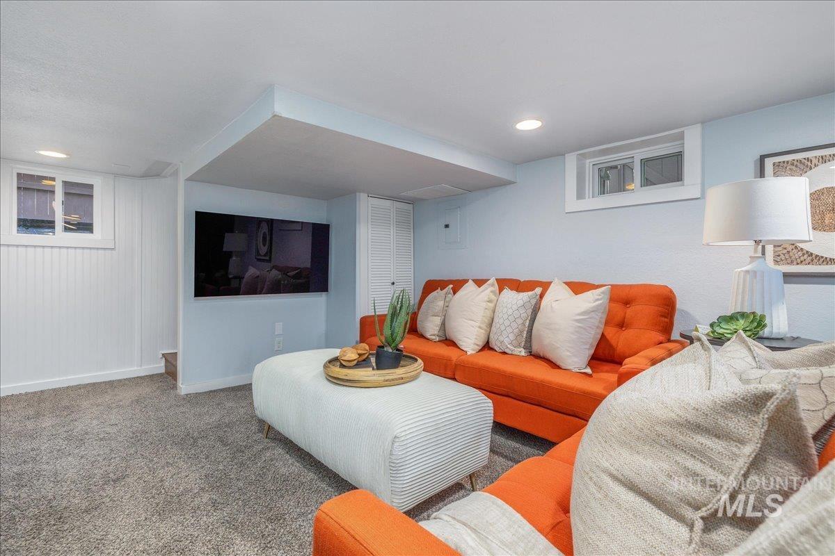 1515 N 16th St, Boise, Idaho 83702, 3 Bedrooms, 2 Bathrooms, Residential For Sale, Price $899,900,MLS 98972591