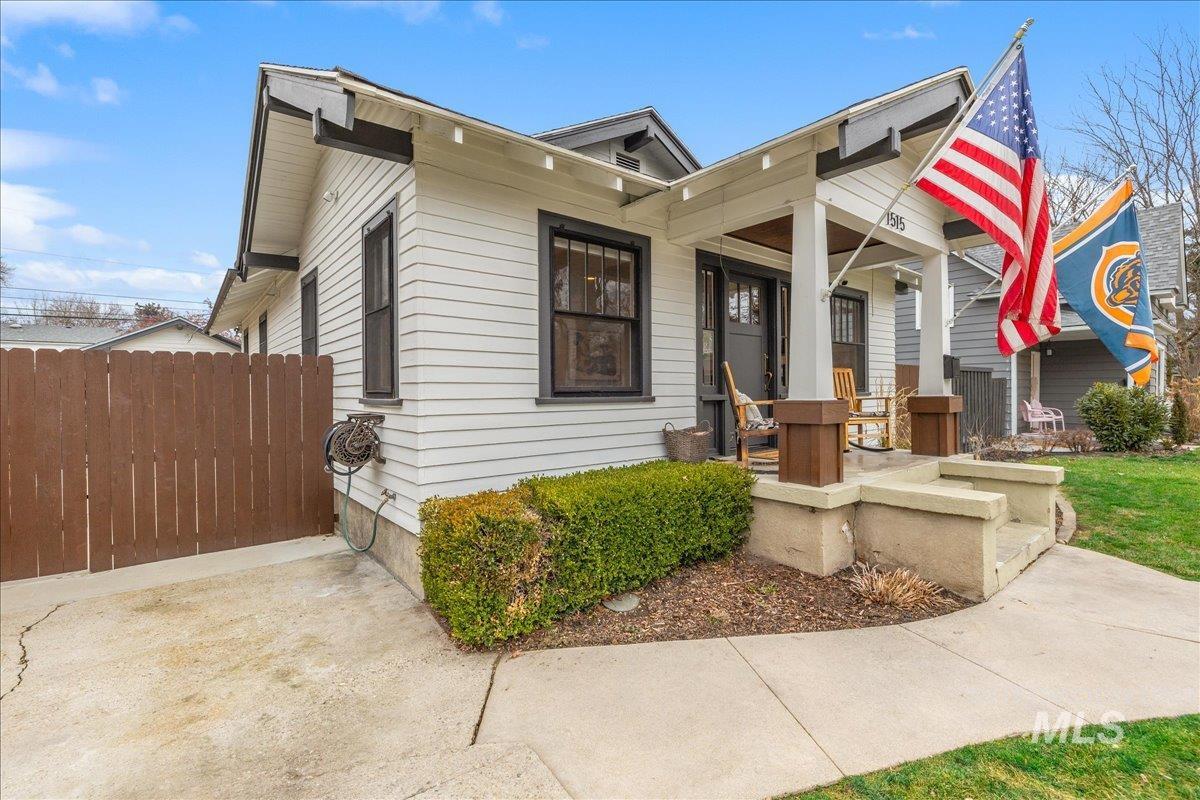 1515 N 16th St, Boise, Idaho 83702, 3 Bedrooms, 2 Bathrooms, Residential For Sale, Price $899,900,MLS 98972591