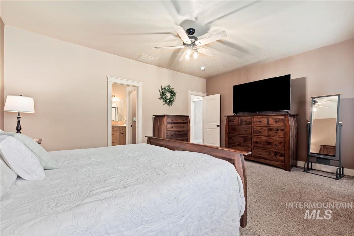 4512 N Trail Blazer Pl, Meridian, Idaho 83646, 4 Bedrooms, 2.5 Bathrooms, Residential For Sale, Price $774,900,MLS 98972592