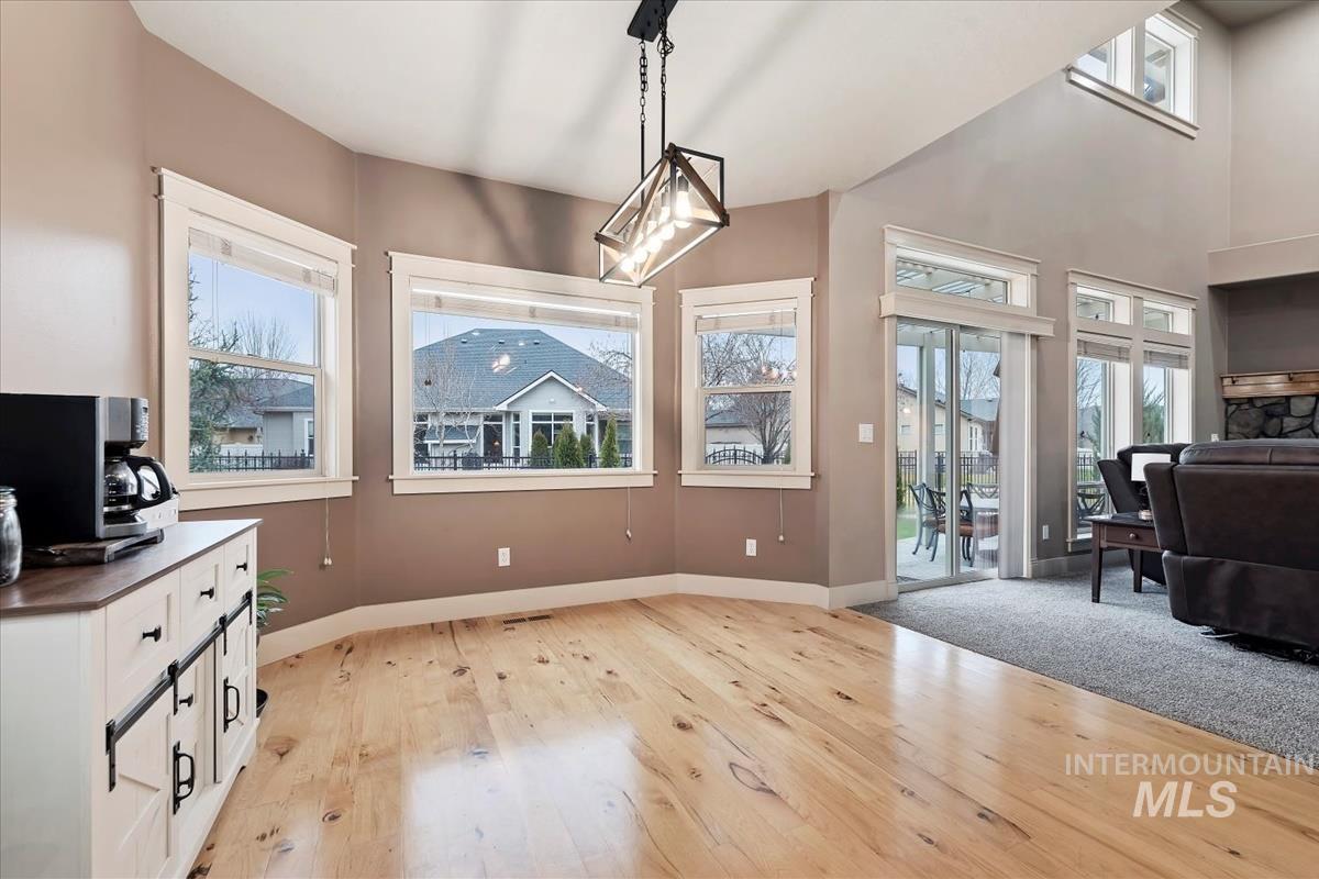 4512 N Trail Blazer Pl, Meridian, Idaho 83646, 4 Bedrooms, 2.5 Bathrooms, Residential For Sale, Price $774,900,MLS 98972592