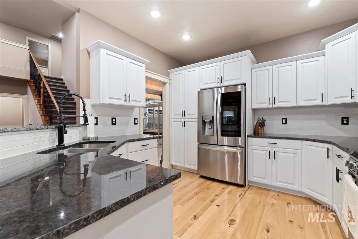 4512 N Trail Blazer Pl, Meridian, Idaho 83646, 4 Bedrooms, 2.5 Bathrooms, Residential For Sale, Price $774,900,MLS 98972592