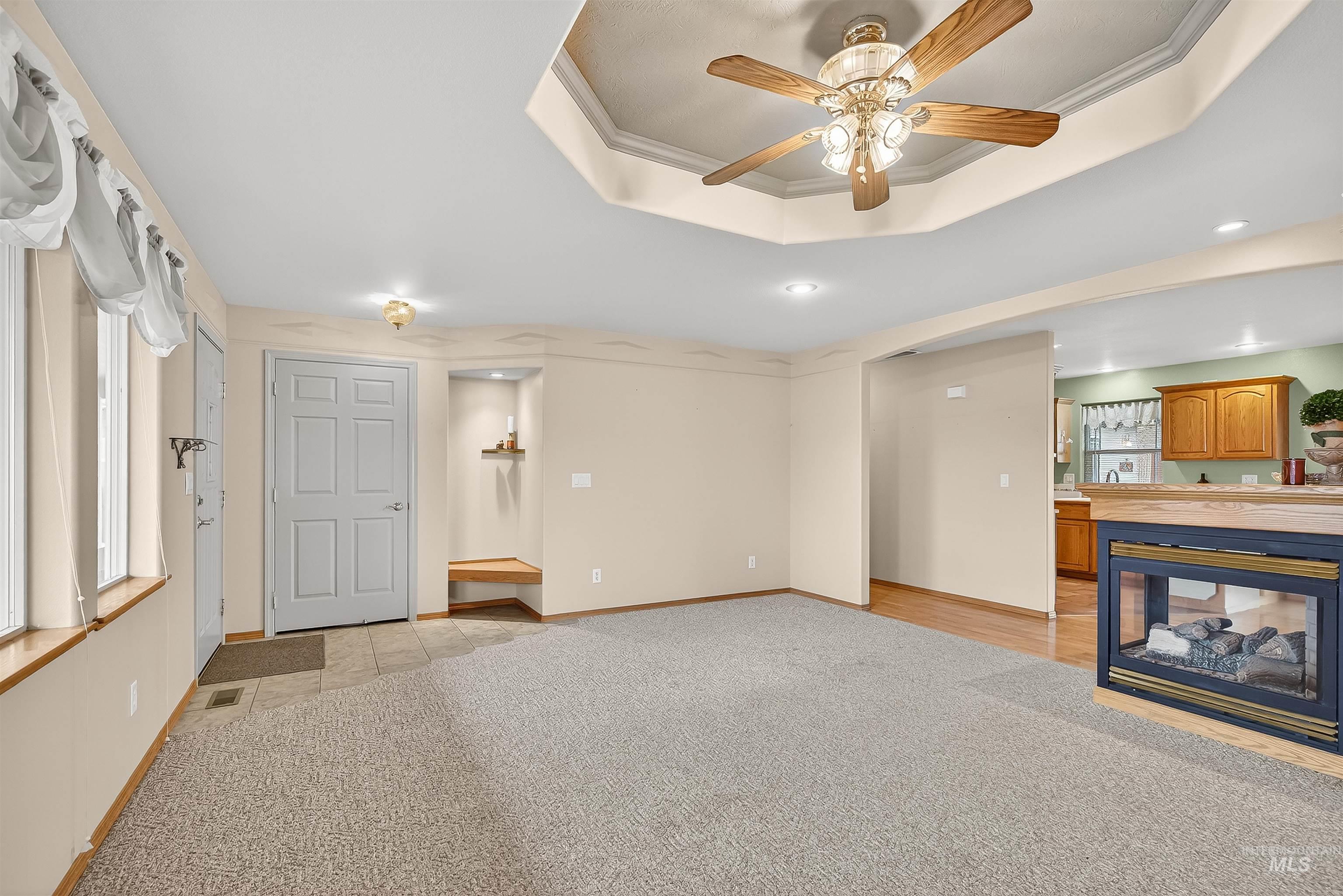 1324 Setlow Court, Clarkston, Washington 99403, 3 Bedrooms, 2.5 Bathrooms, Residential For Sale, Price $457,000,MLS 98972596