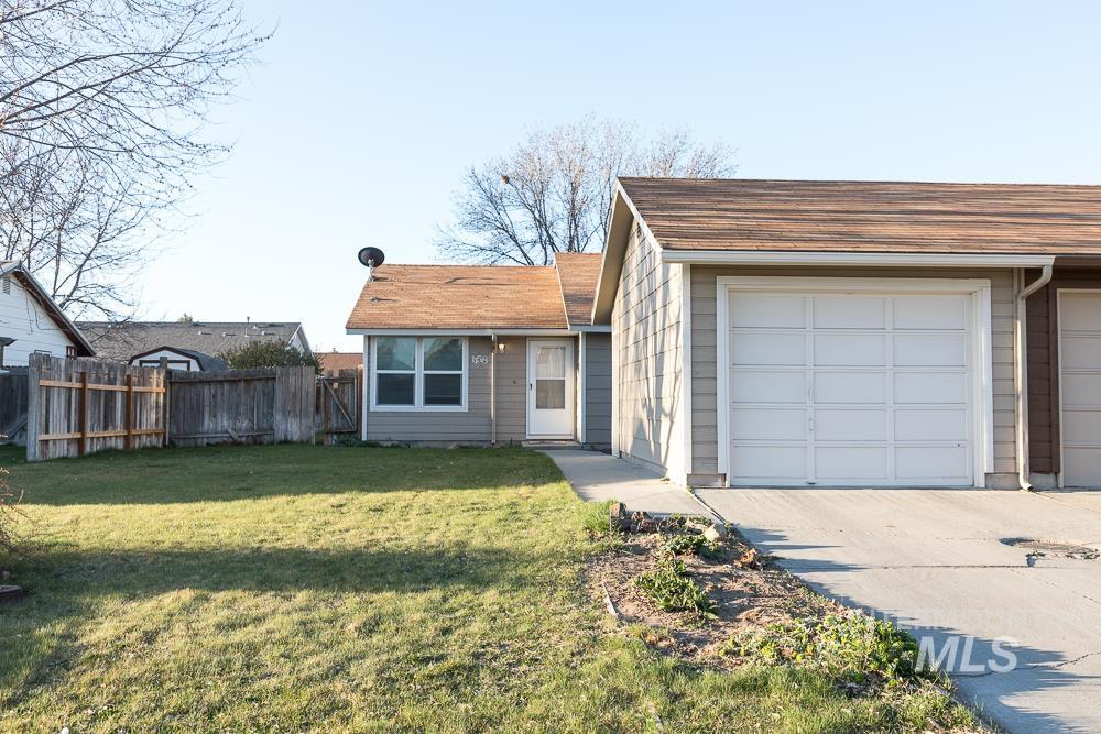 1158 SW 14th Ave, Ontario, Oregon 97914, 2 Bedrooms, 1 Bathroom, Rental For Rent, Price $1,325,MLS 98972598