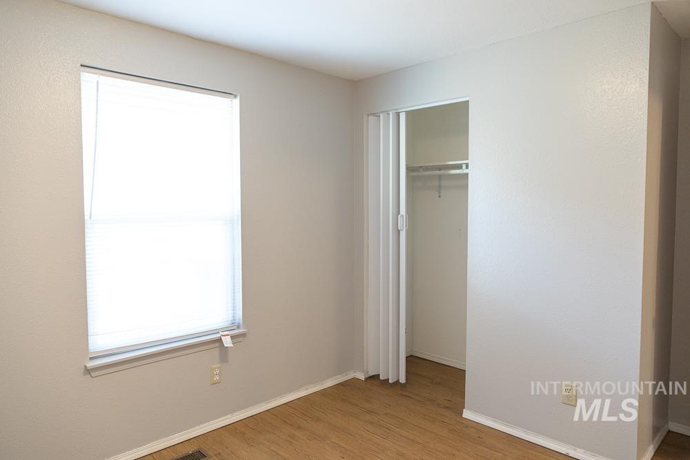 1158 SW 14th Ave, Ontario, Oregon 97914, 2 Bedrooms, 1 Bathroom, Rental For Rent, Price $1,325,MLS 98972598