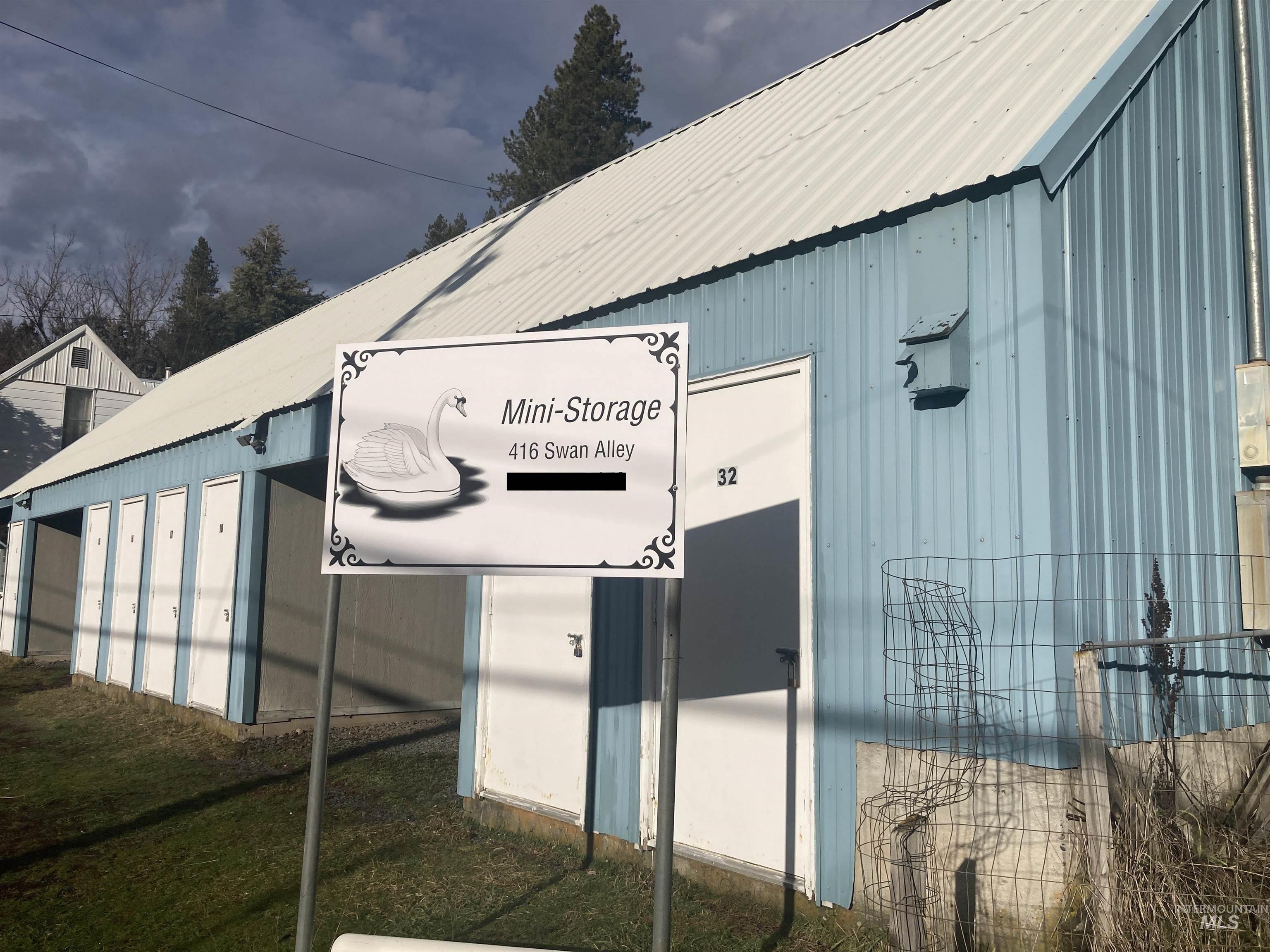 416 S Swan Alley, Troy, Idaho 83871, Business/Commercial For Sale, Price $134,500,MLS 98972600