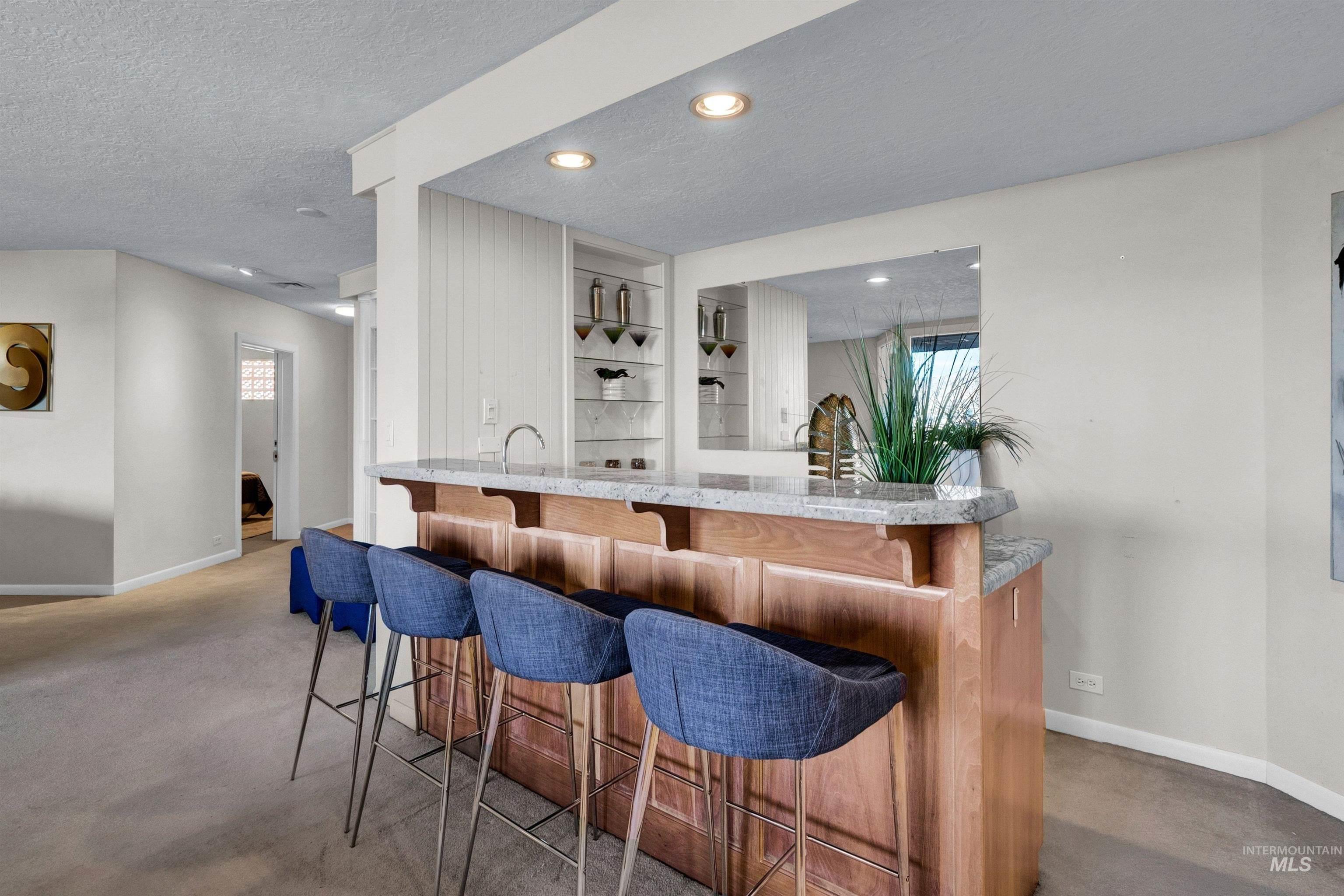 3701 W Crescent Rim Drive, Boise, Idaho 83706, 2 Bedrooms, 2 Bathrooms, Residential For Sale, Price $800,000,MLS 98972601