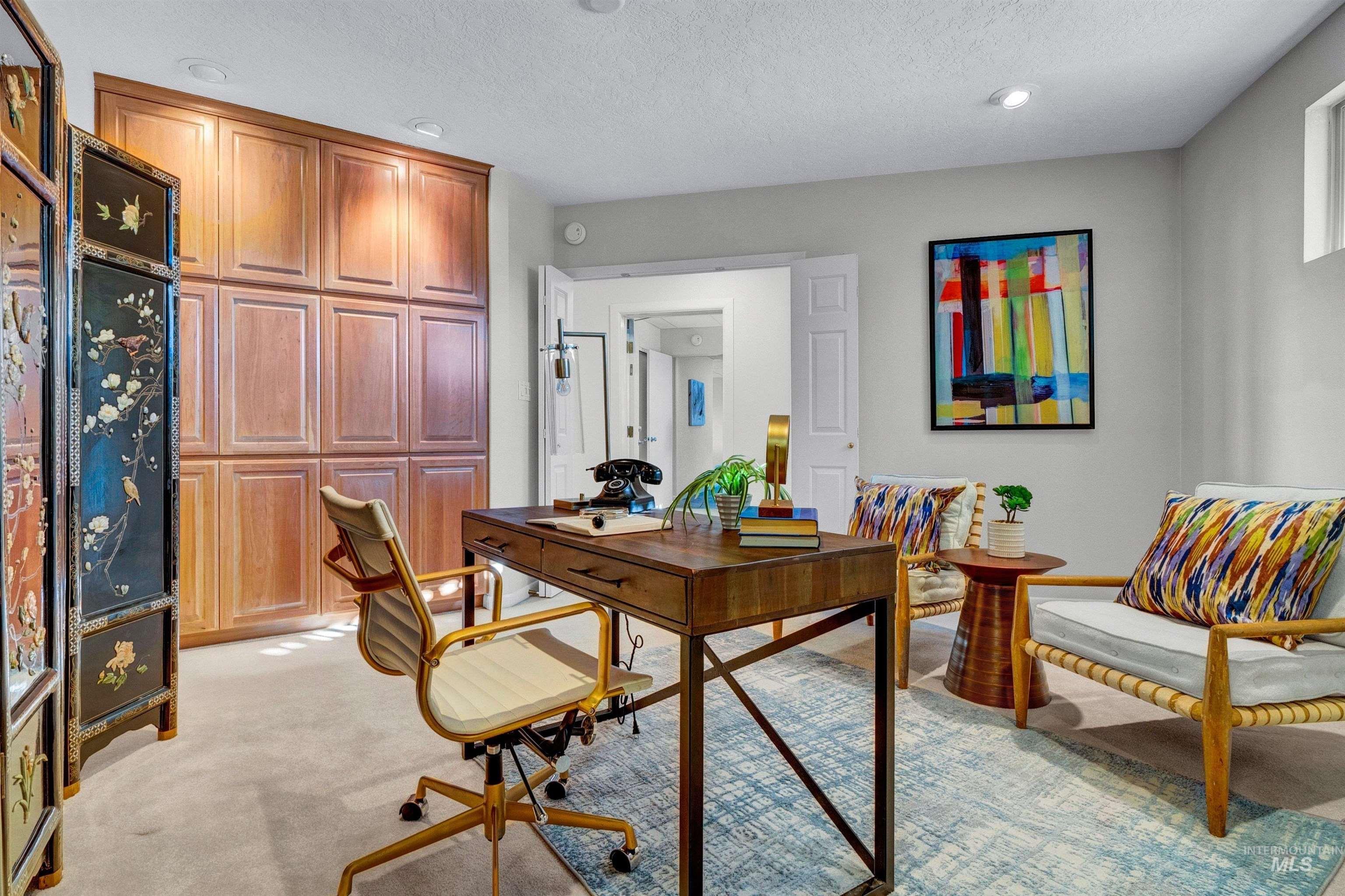 3701 W Crescent Rim Drive, Boise, Idaho 83706, 2 Bedrooms, 2 Bathrooms, Residential For Sale, Price $800,000,MLS 98972601