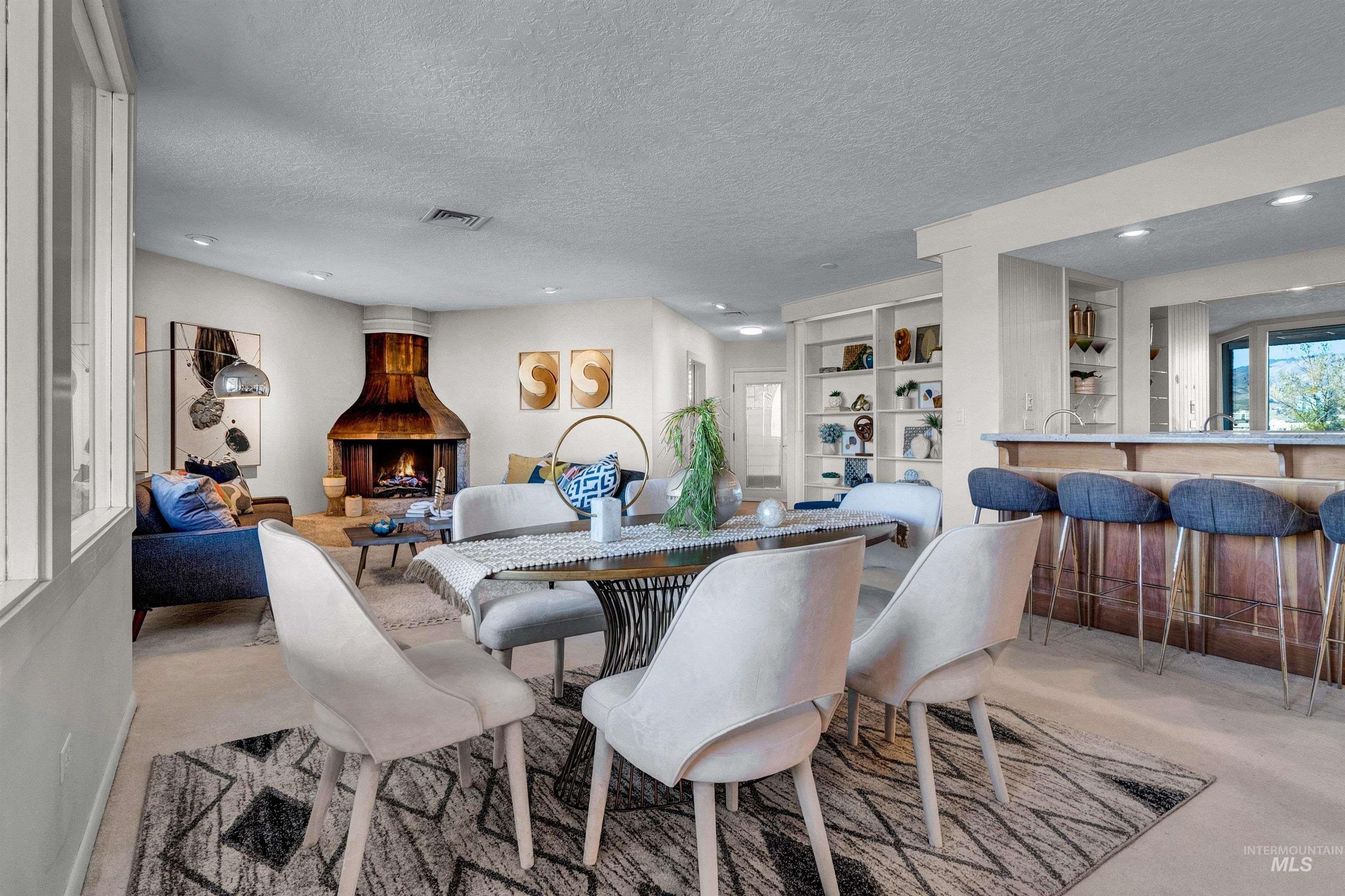 3701 W Crescent Rim Drive, Boise, Idaho 83706, 2 Bedrooms, 2 Bathrooms, Residential For Sale, Price $800,000,MLS 98972601